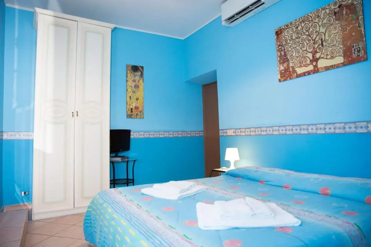 Three-Bedroom Apartment in La Dolce Vita Colosseum Three-Bedroom Apartment in La Dolce Vita Colosseum