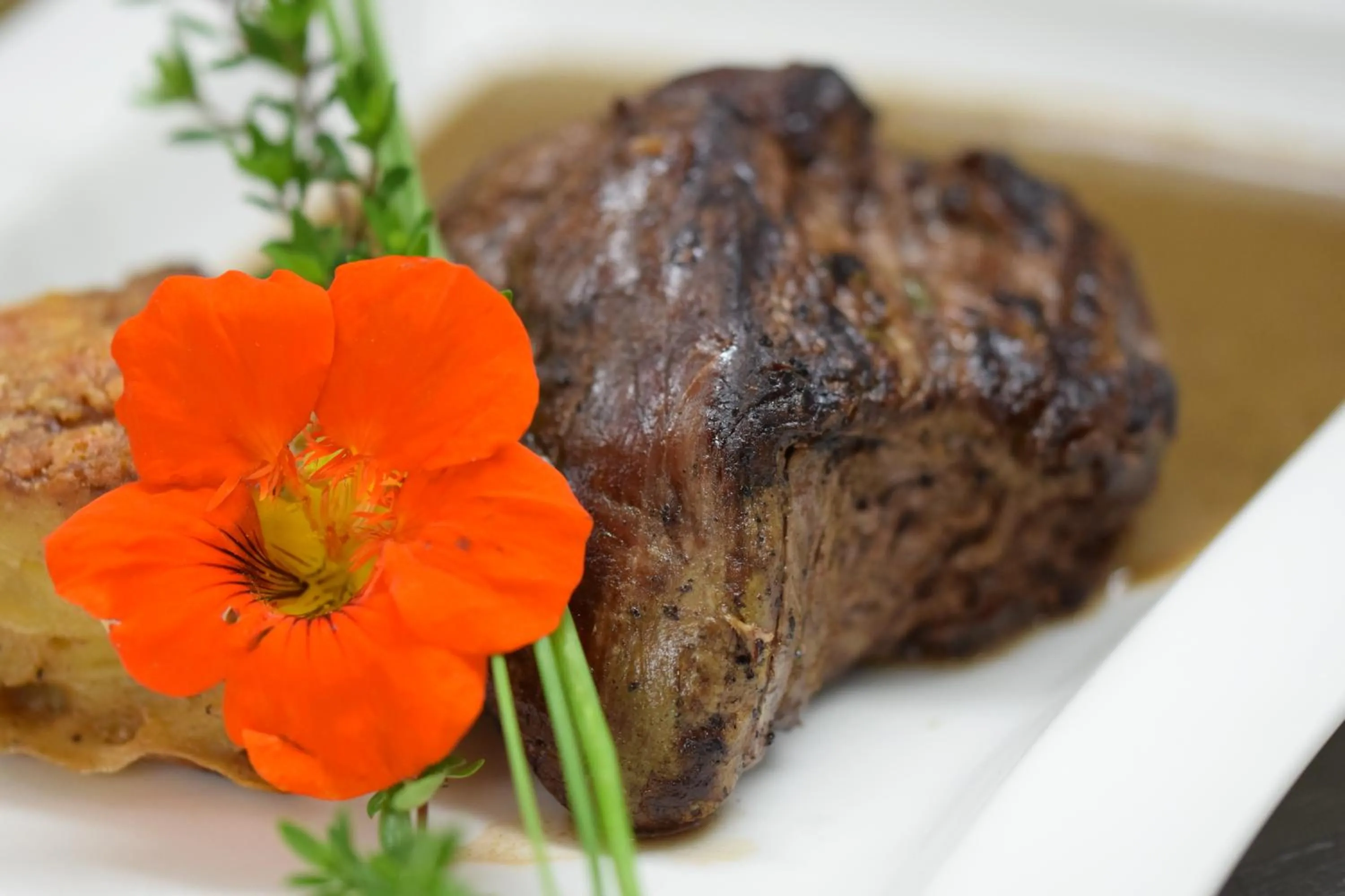 Restaurant/places to eat in Ardagh Hotel & Restaurant