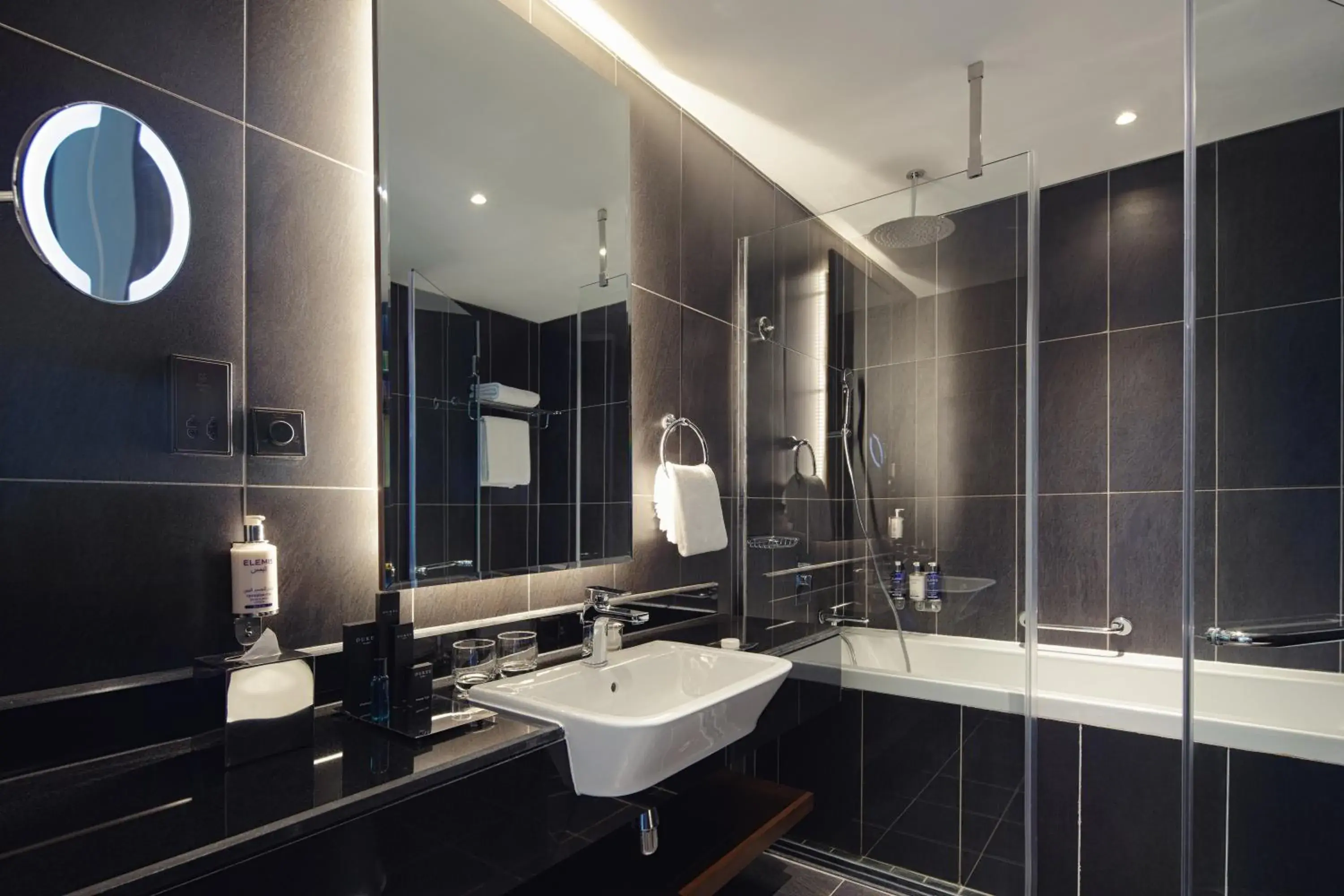 Bathroom in Dukes The Palm Dubai Hotel Bathroom in Dukes The Palm Dubai Hotel