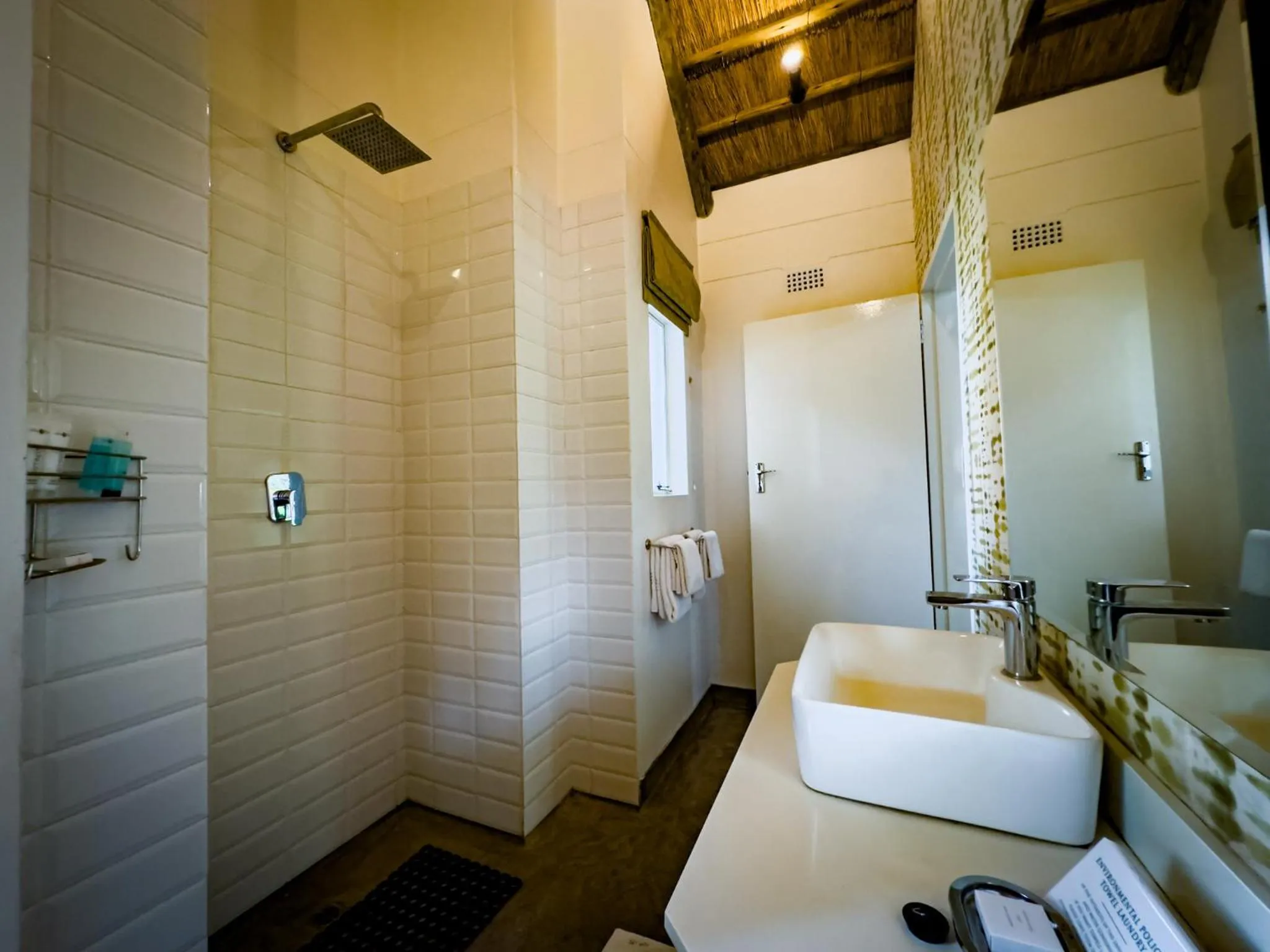 Bathroom in Shearwater's Explorers Village