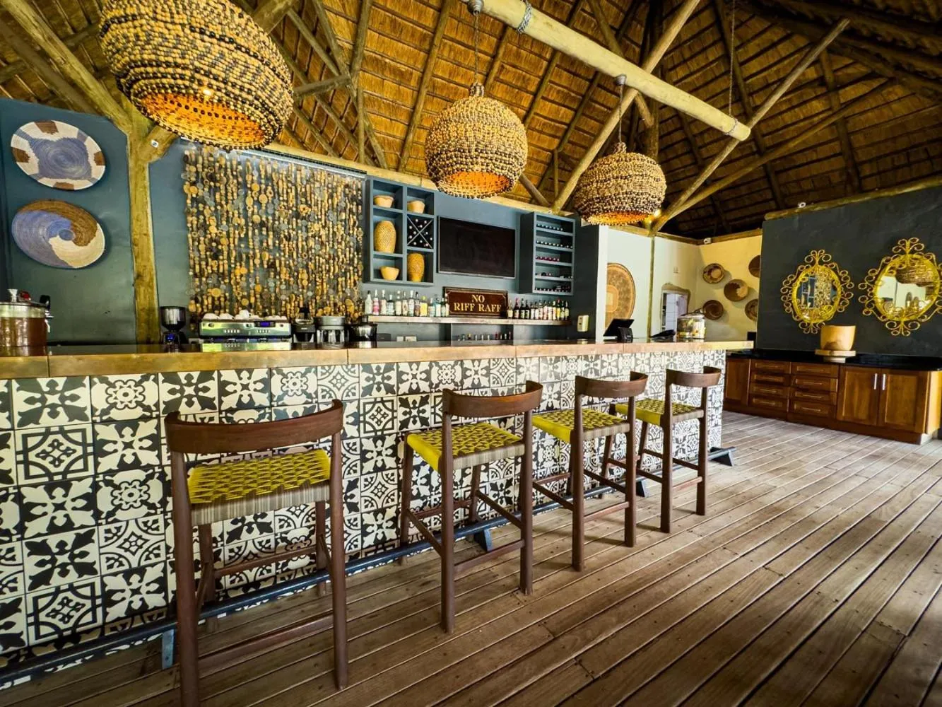 Lounge or bar in Shearwater's Explorers Village