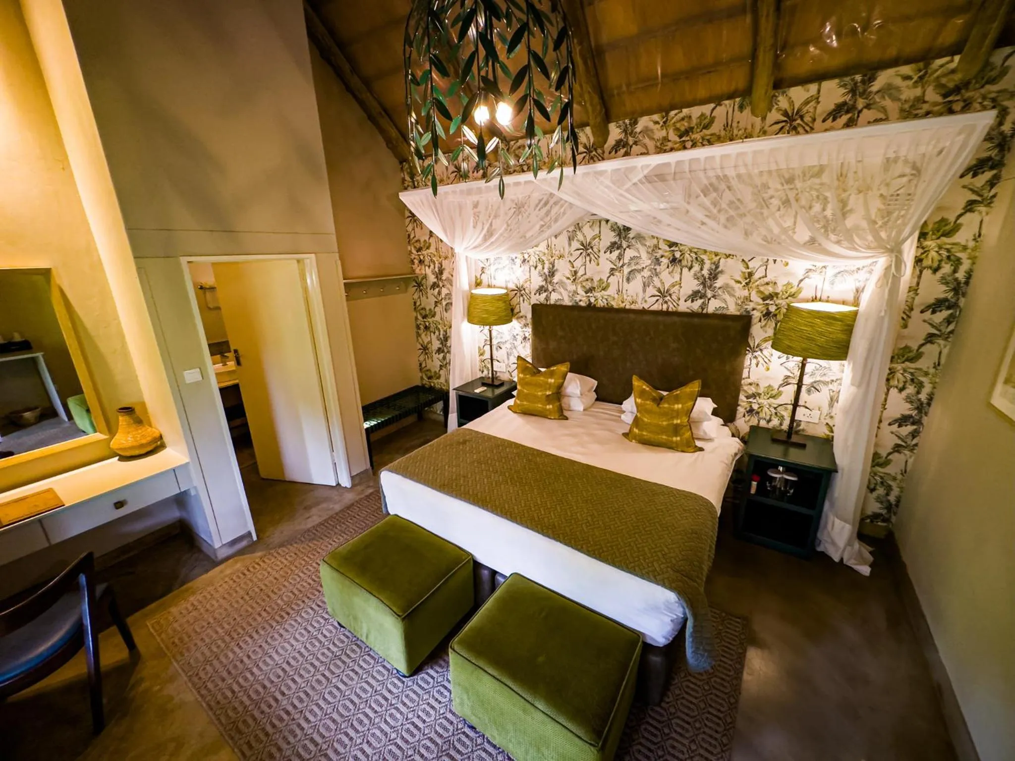 Property building, Bed in Shearwater's Explorers Village