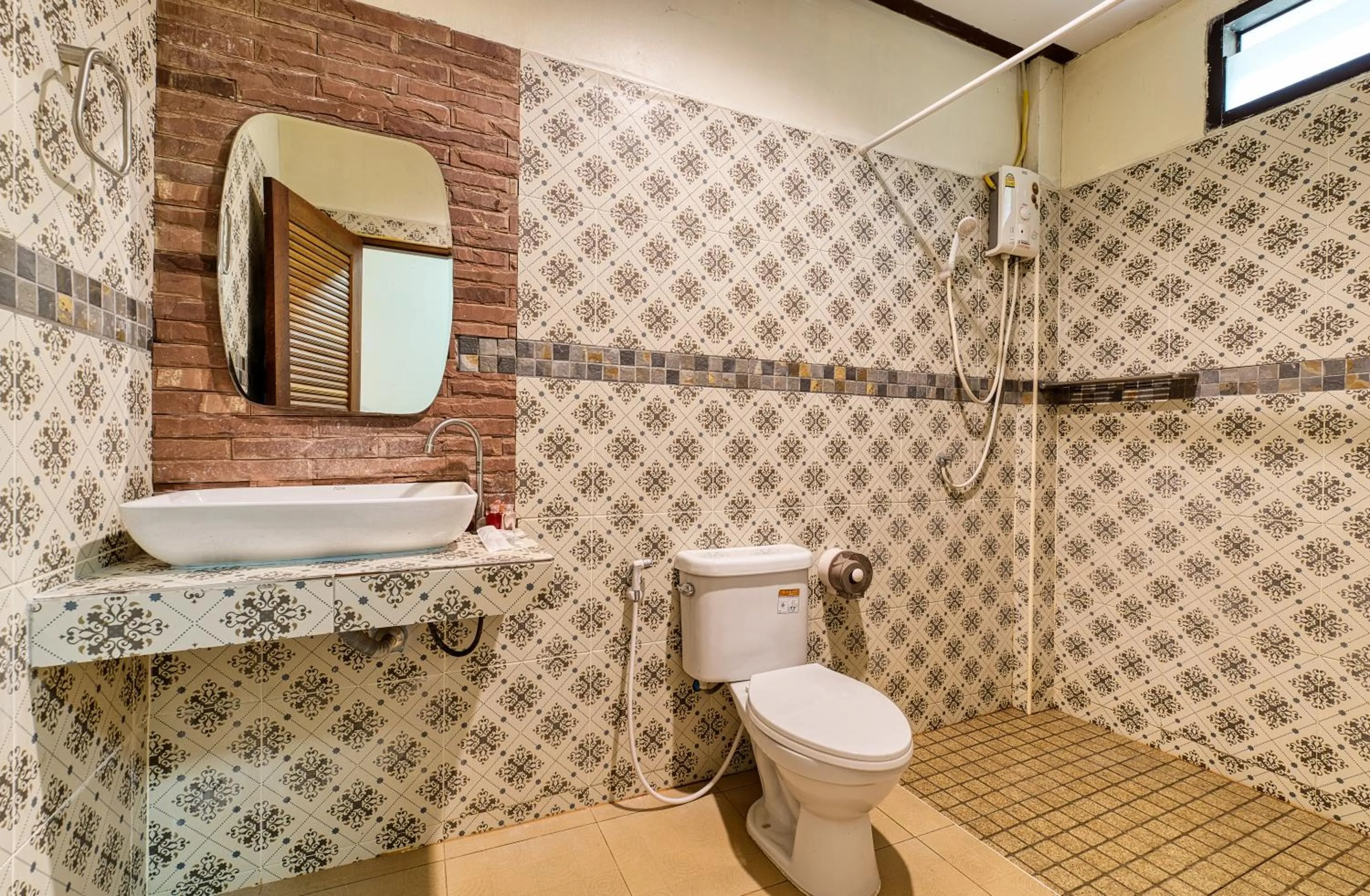 Shower in The Bulin Residence