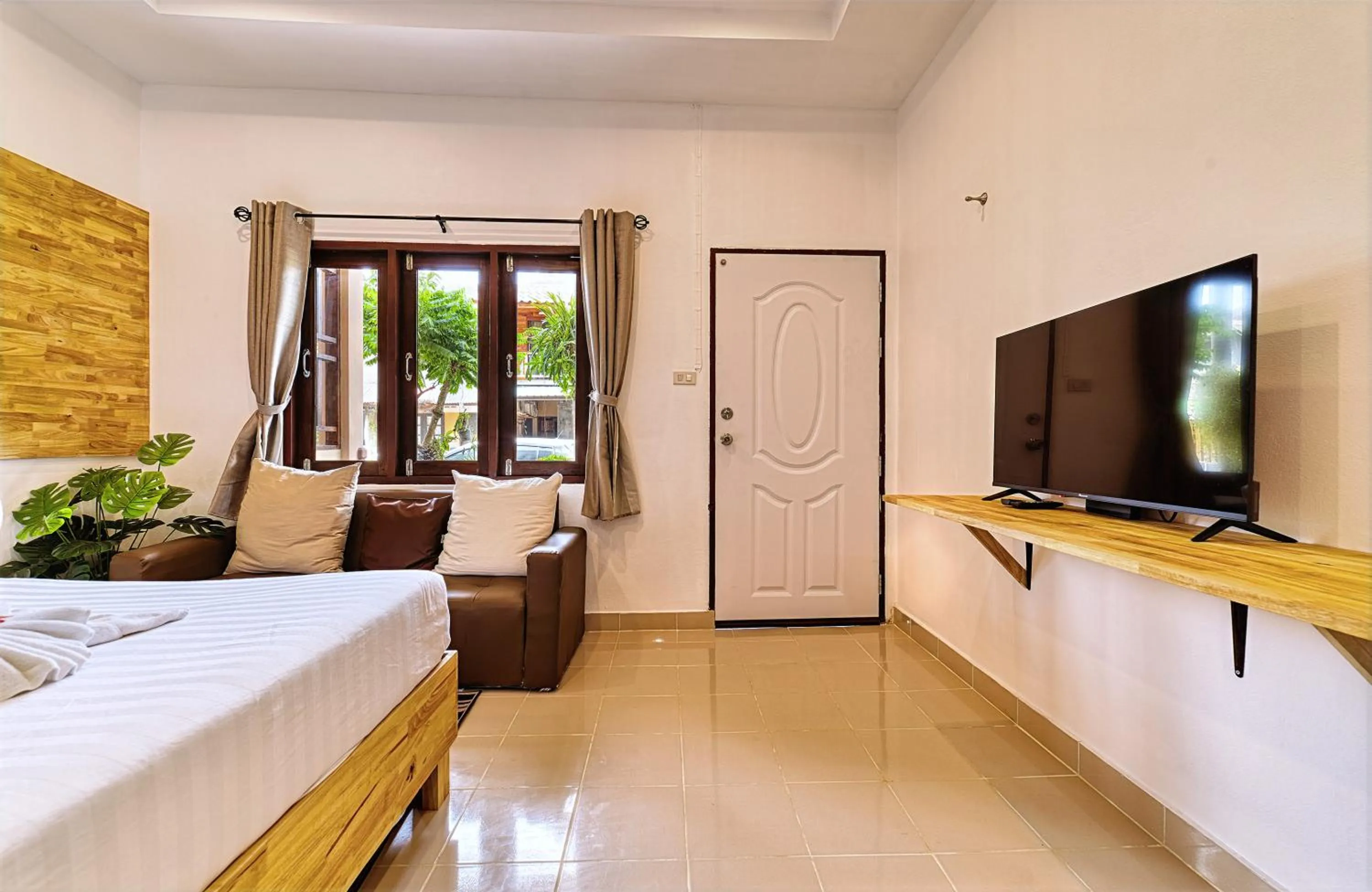 TV and multimedia, Bed in The Bulin Residence