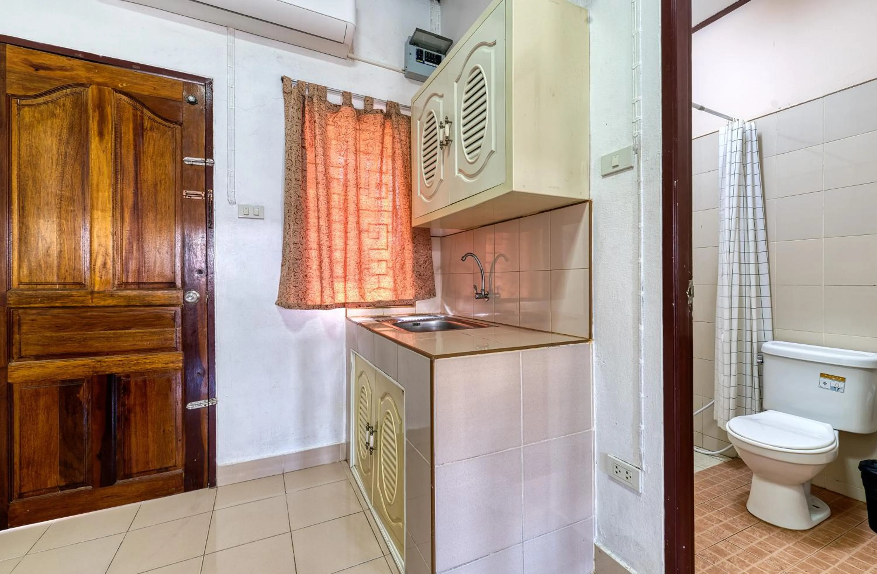 Kitchen or kitchenette in The Bulin Residence