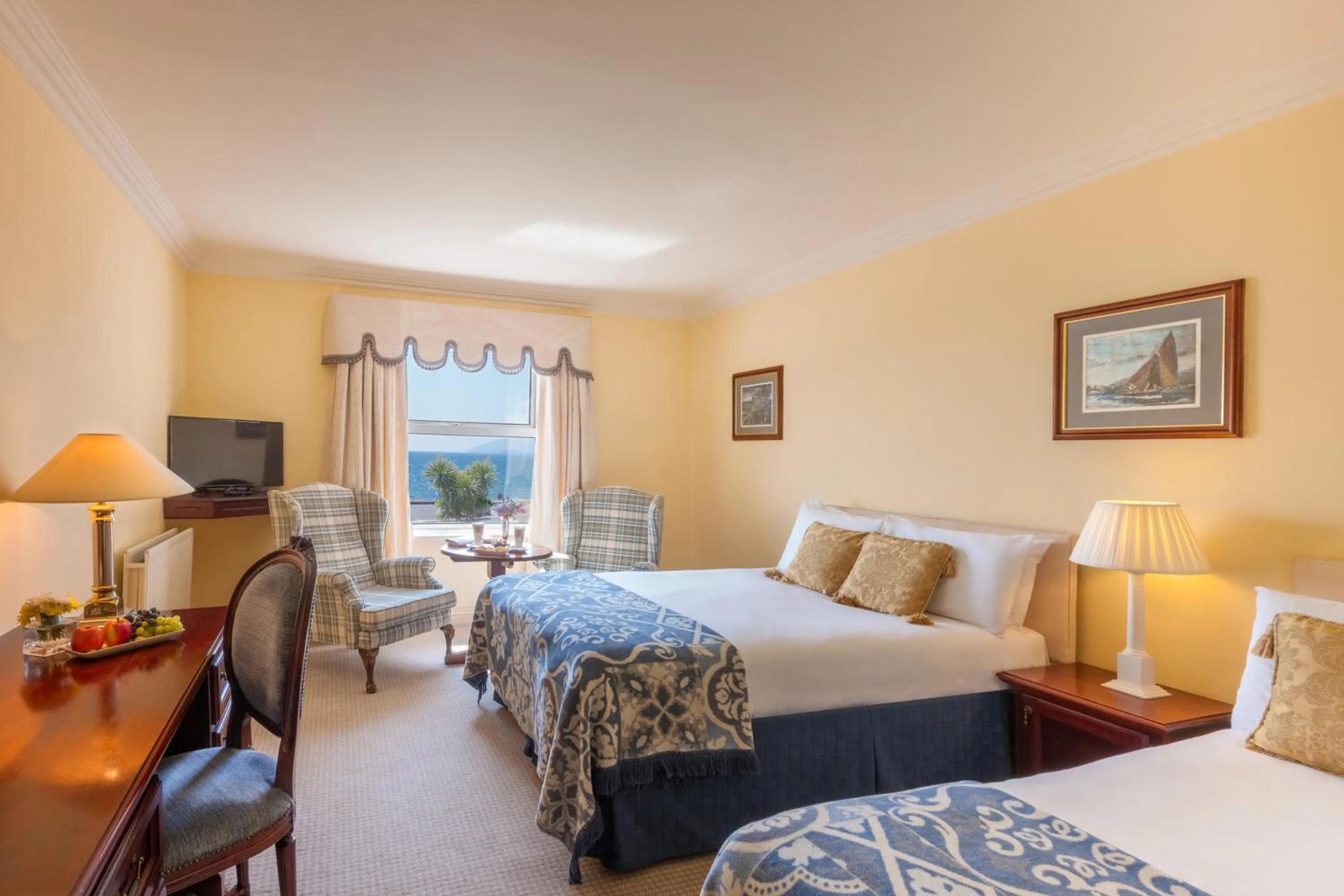 Bed in Butler Arms Hotel