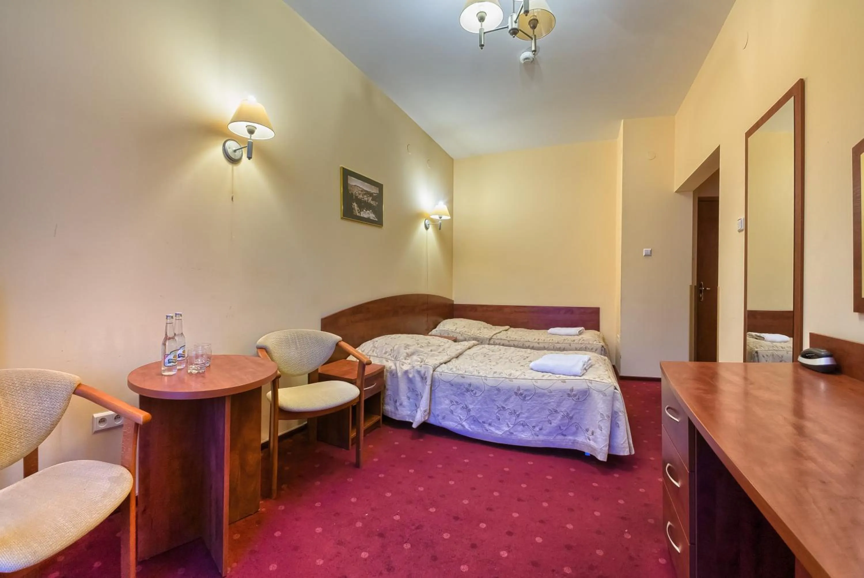 Photo of the whole room, Bed in Nowy Dom Zdrojowy