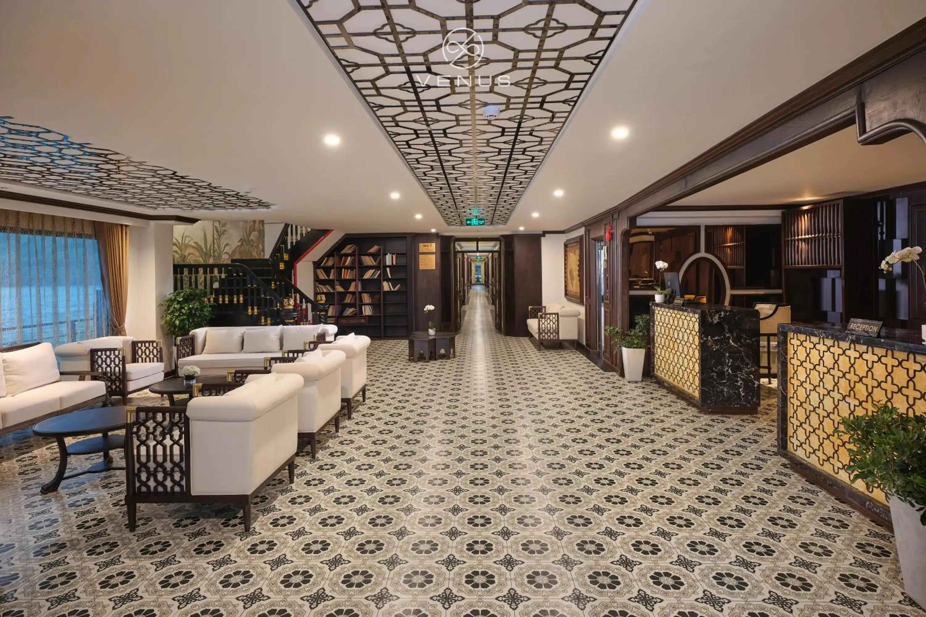 Lobby or reception in Era Cruise Halong Bay by Venus Group Lobby or reception in Era Cruise Halong Bay by Venus Group