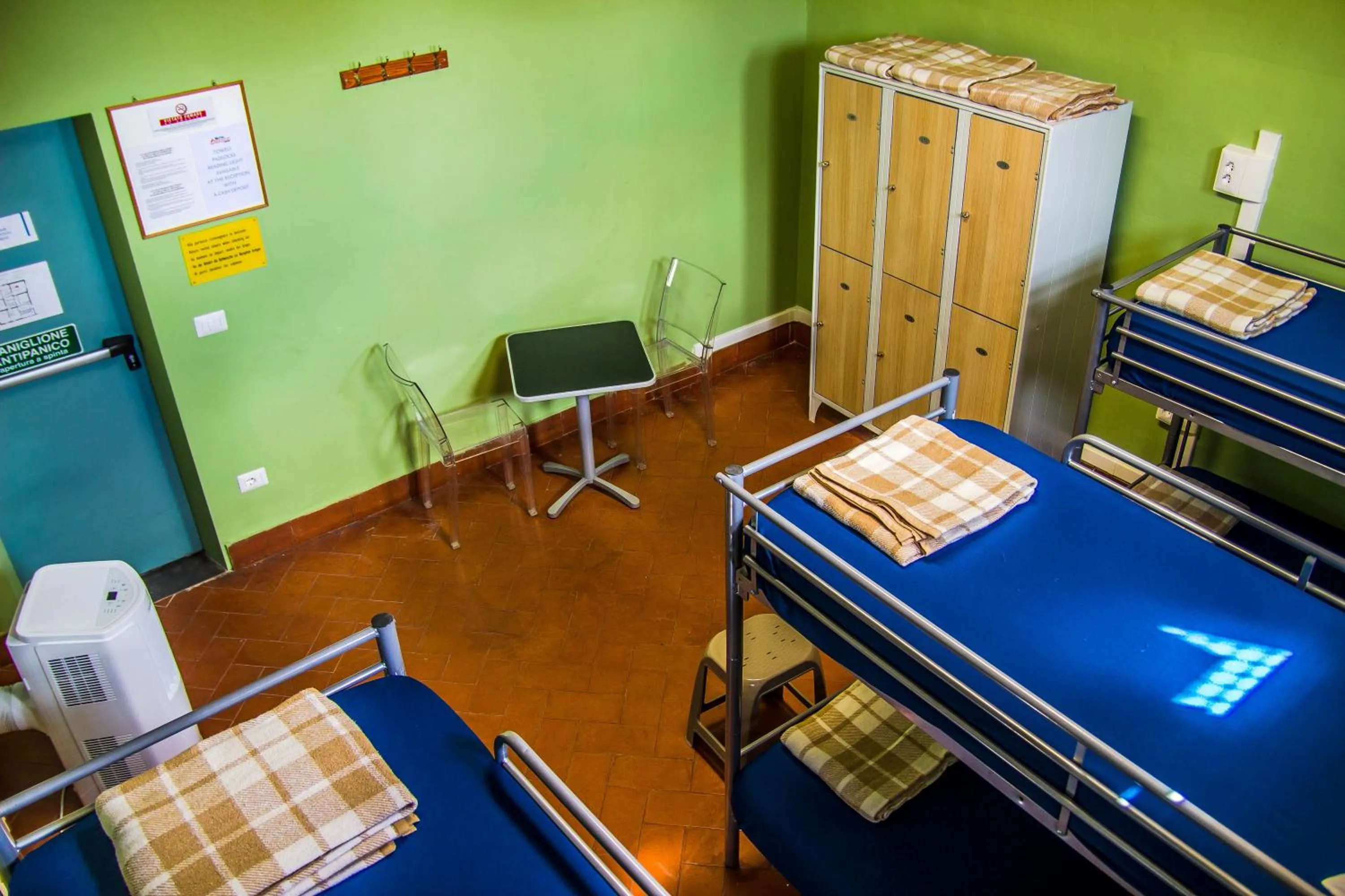 Spring in Hostel Santa Monaca