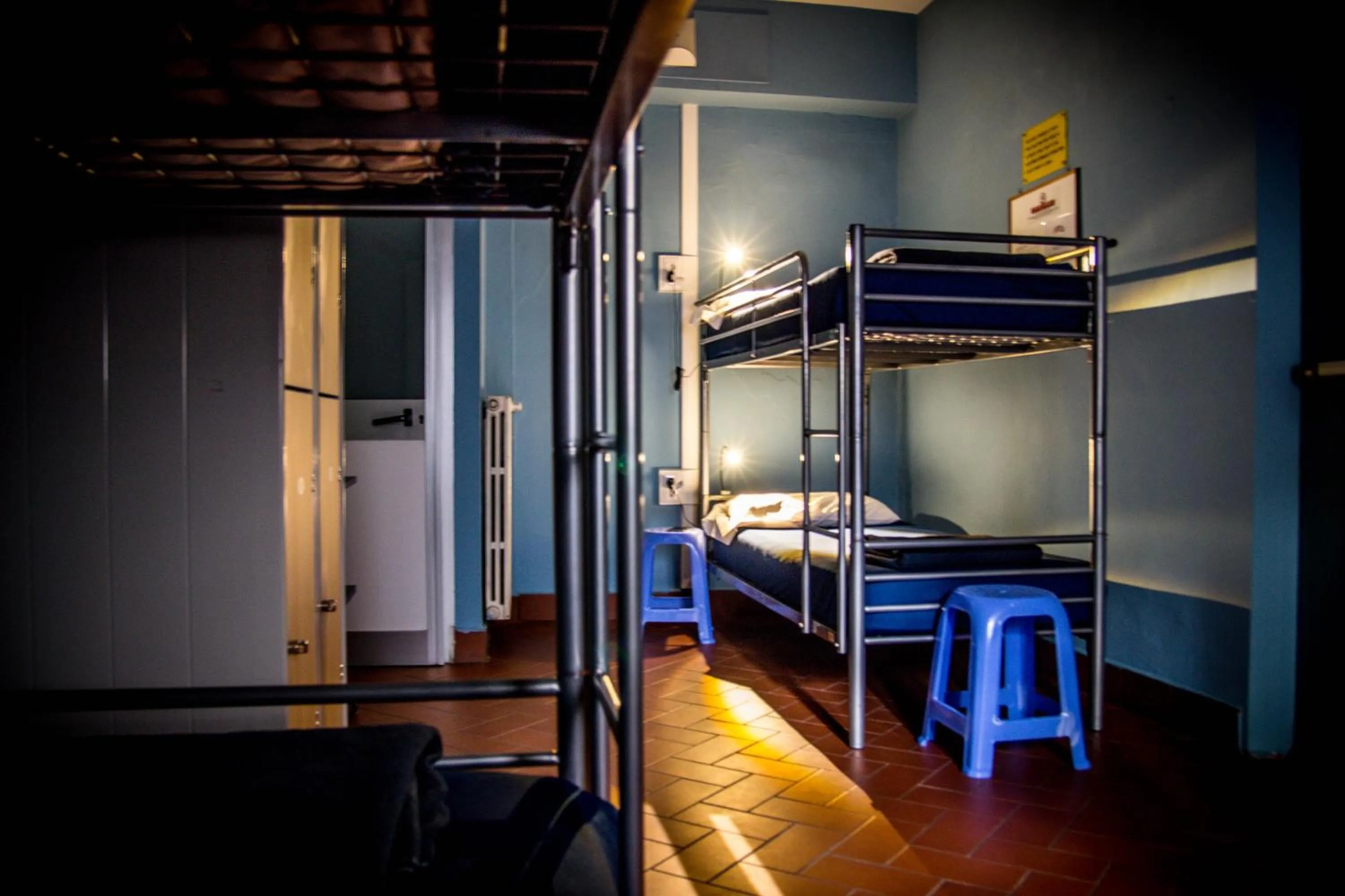 Spring, Bed in Hostel Santa Monaca