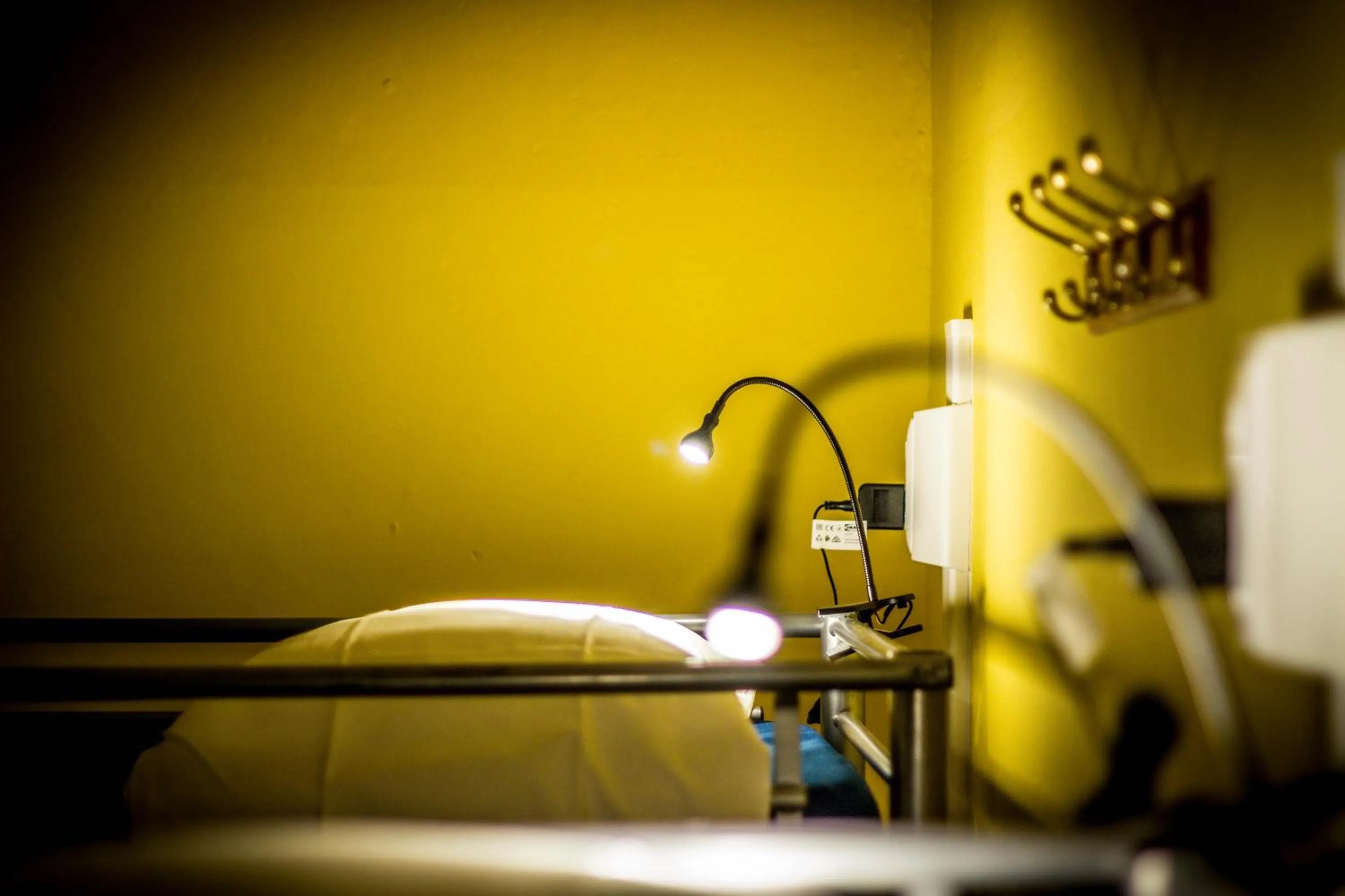 Spring, Bed in Hostel Santa Monaca