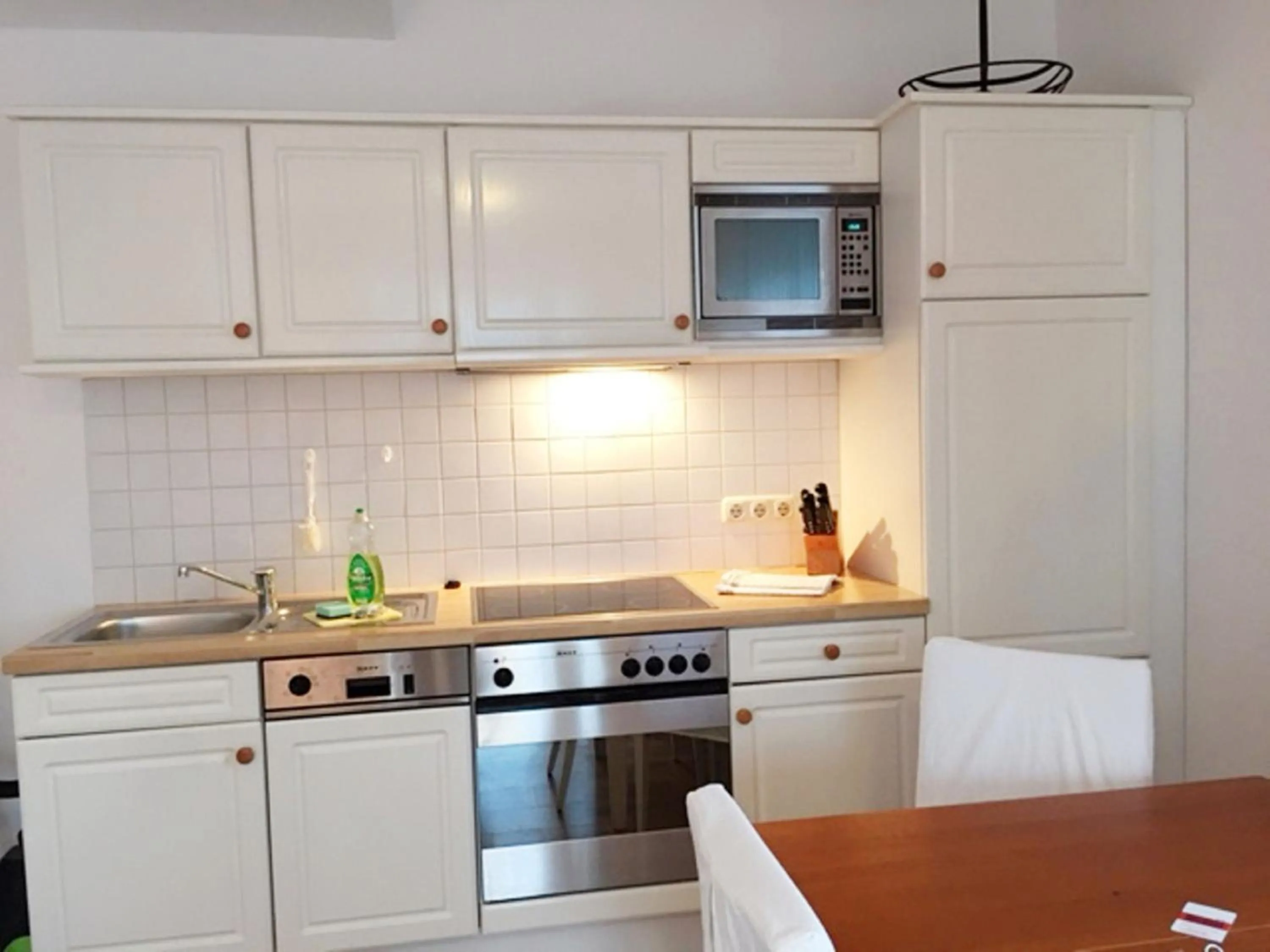 Kitchen or kitchenette in Ferienwohnung Binzer Strandgut im Haus Jahreszeiten Binz