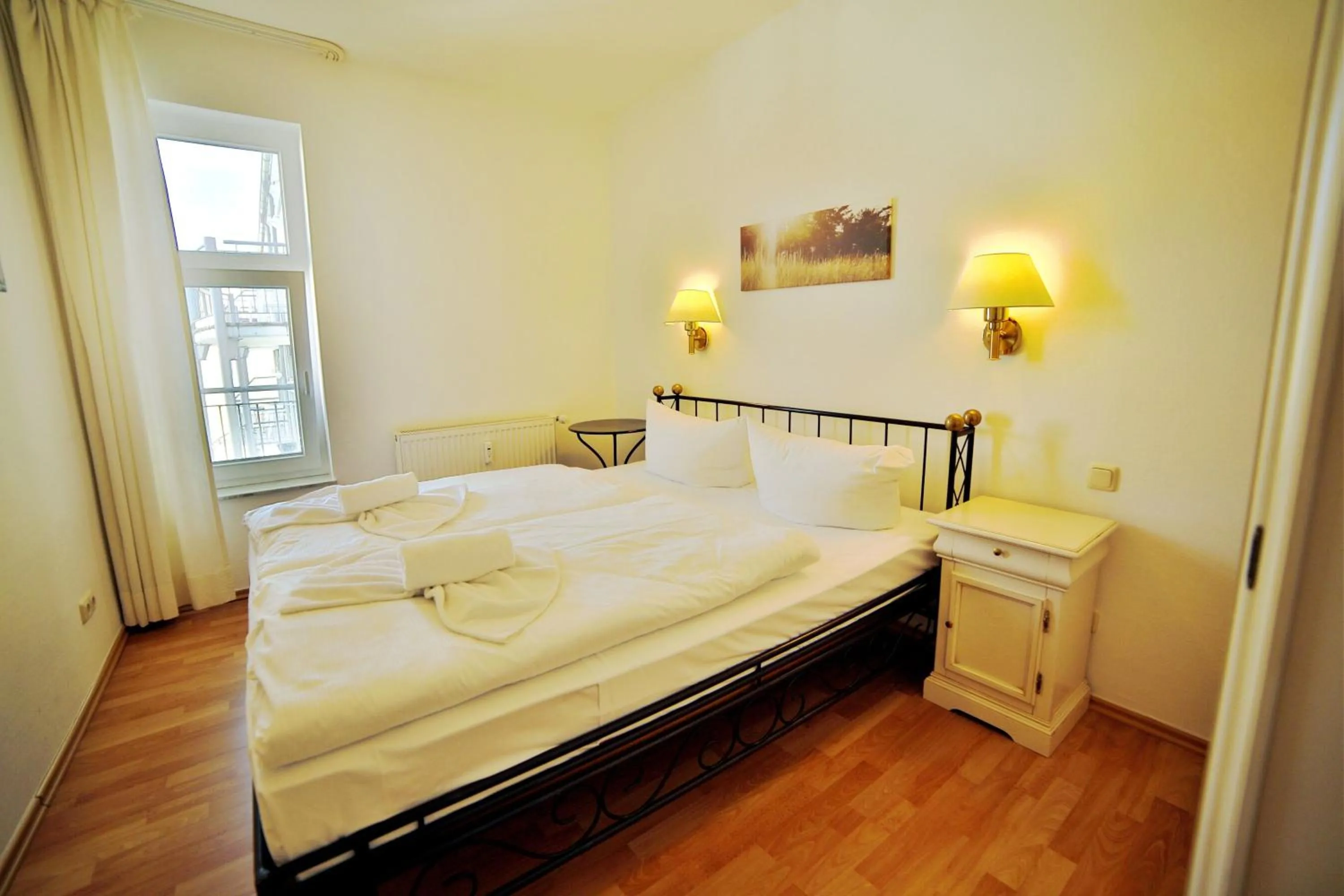 Bedroom, Bed in Ferienwohnung Binzer Strandgut im Haus Jahreszeiten Binz