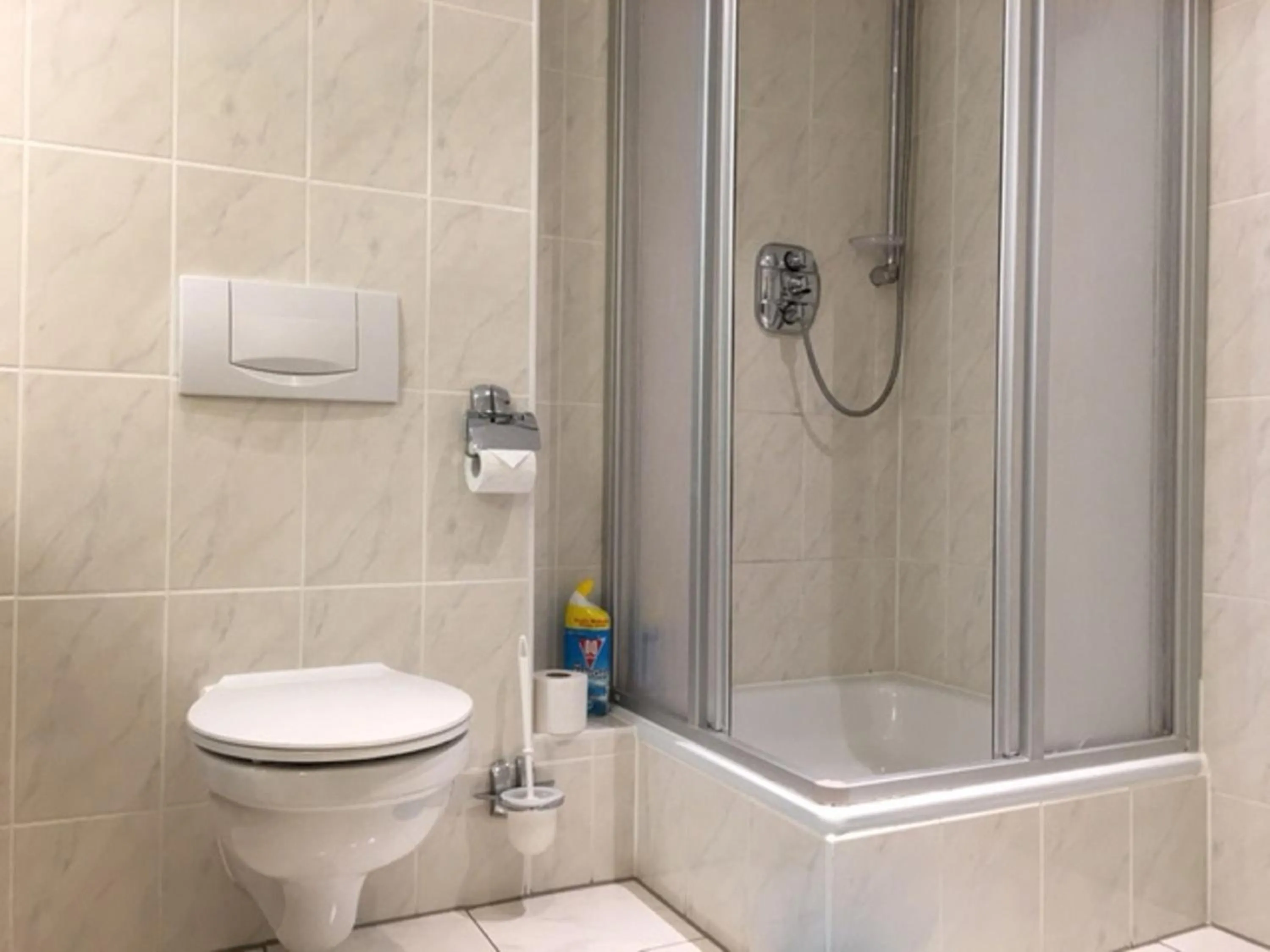 Bathroom in Ferienwohnung Binzer Strandgut im Haus Jahreszeiten Binz