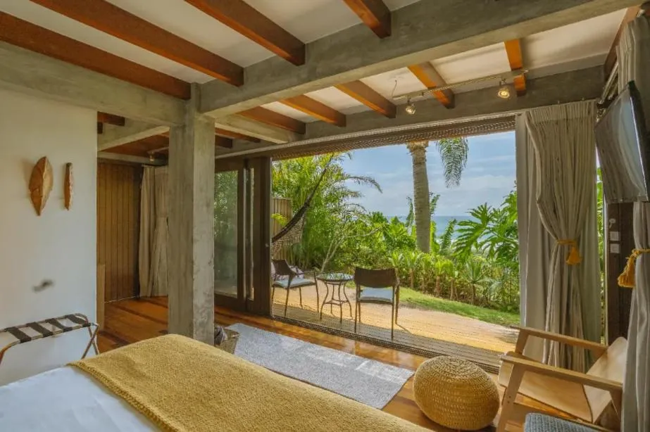Bed in Villa Gardena Suites
