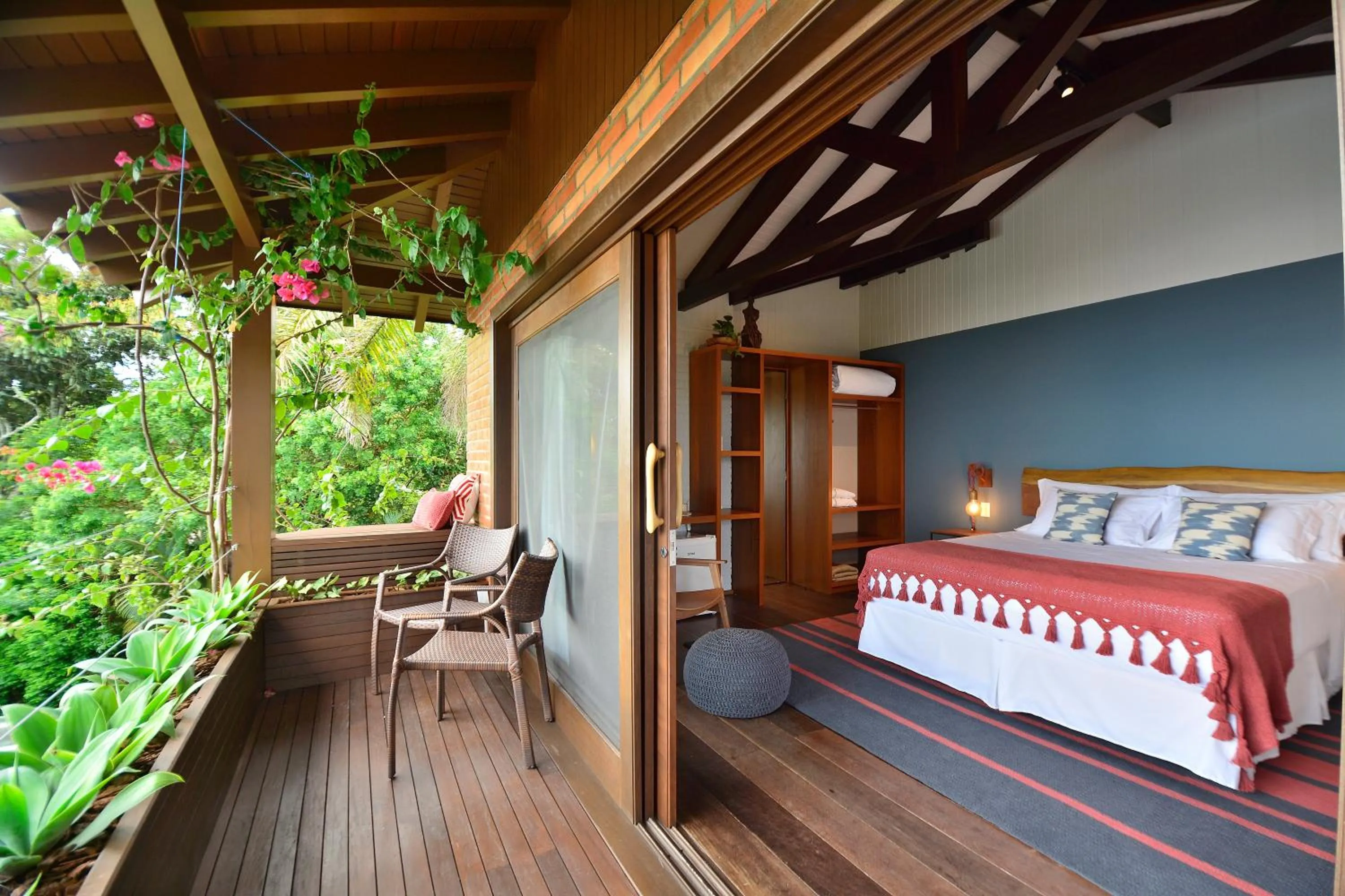 Balcony/Terrace, Bed in Villa Gardena Suites