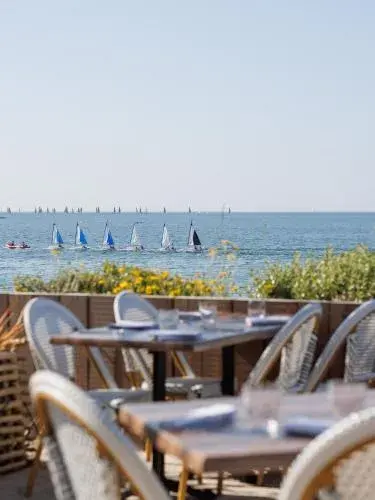 Logis Hôtel & Restaurant LES MOUETTES - Larmor Plage, Proche de LORIENT Logis Hôtel & Restaurant LES MOUETTES - Larmor Plage, Proche de LORIENT