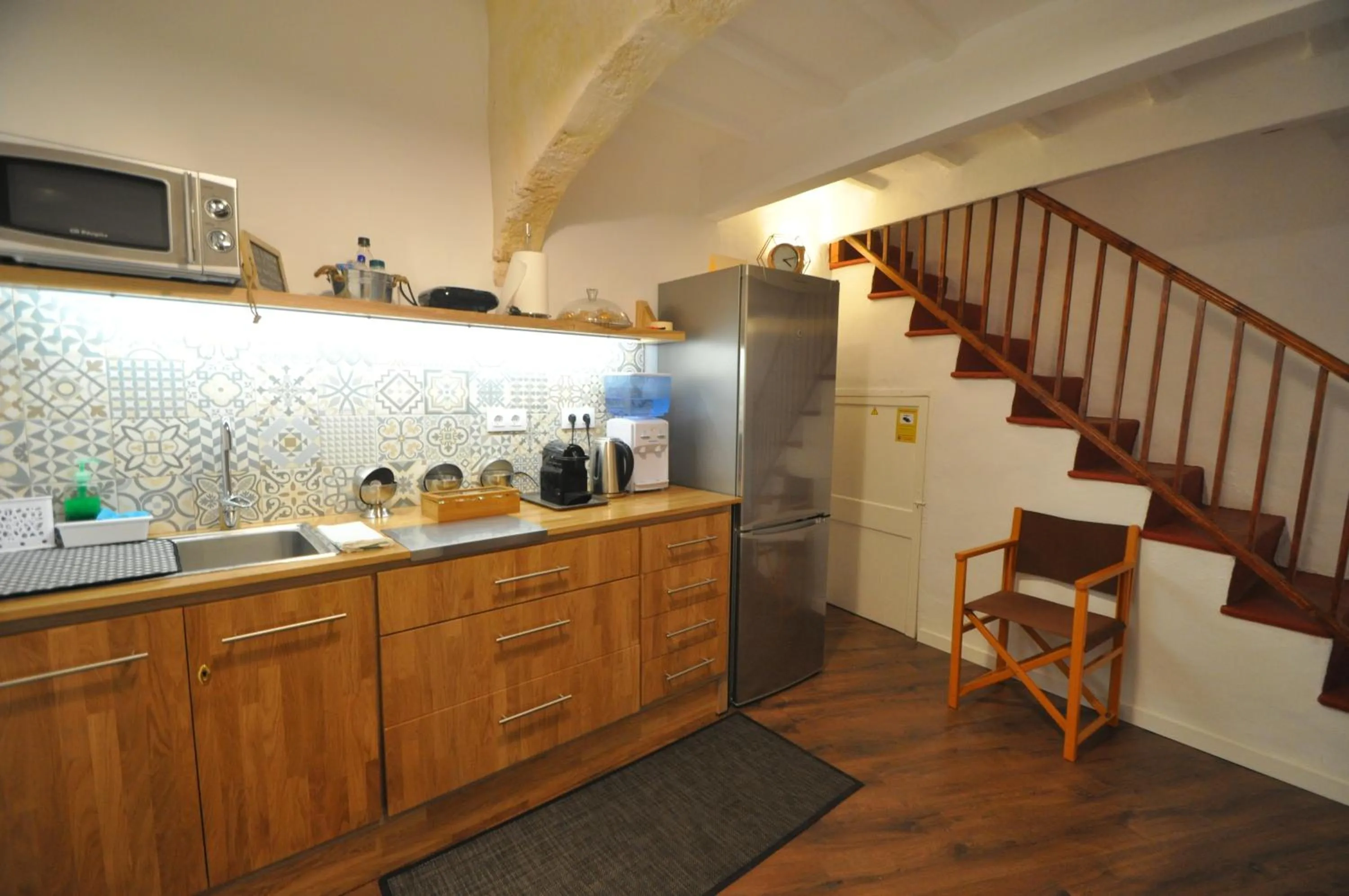 Communal kitchen in Port Antic Ciutadella by My Rooms Hotels TI