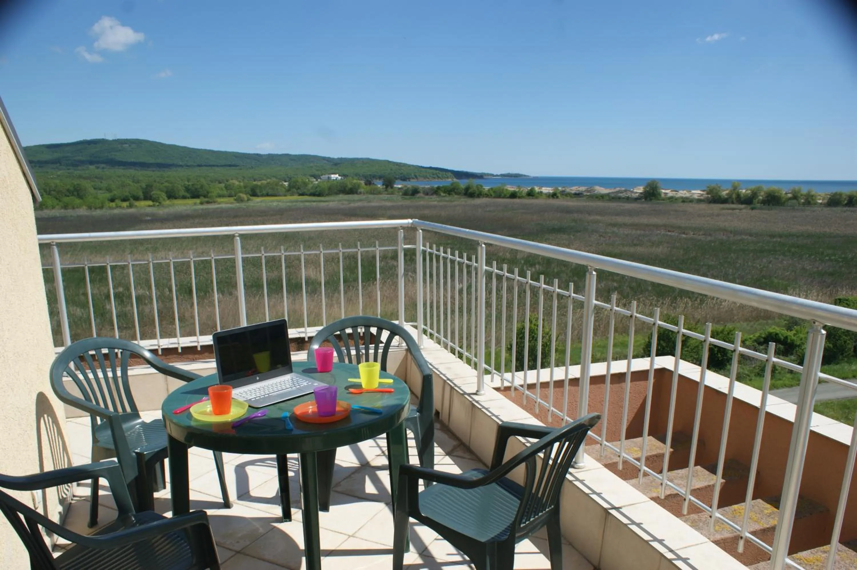 Sea view in Pearl Sunshine Appartments