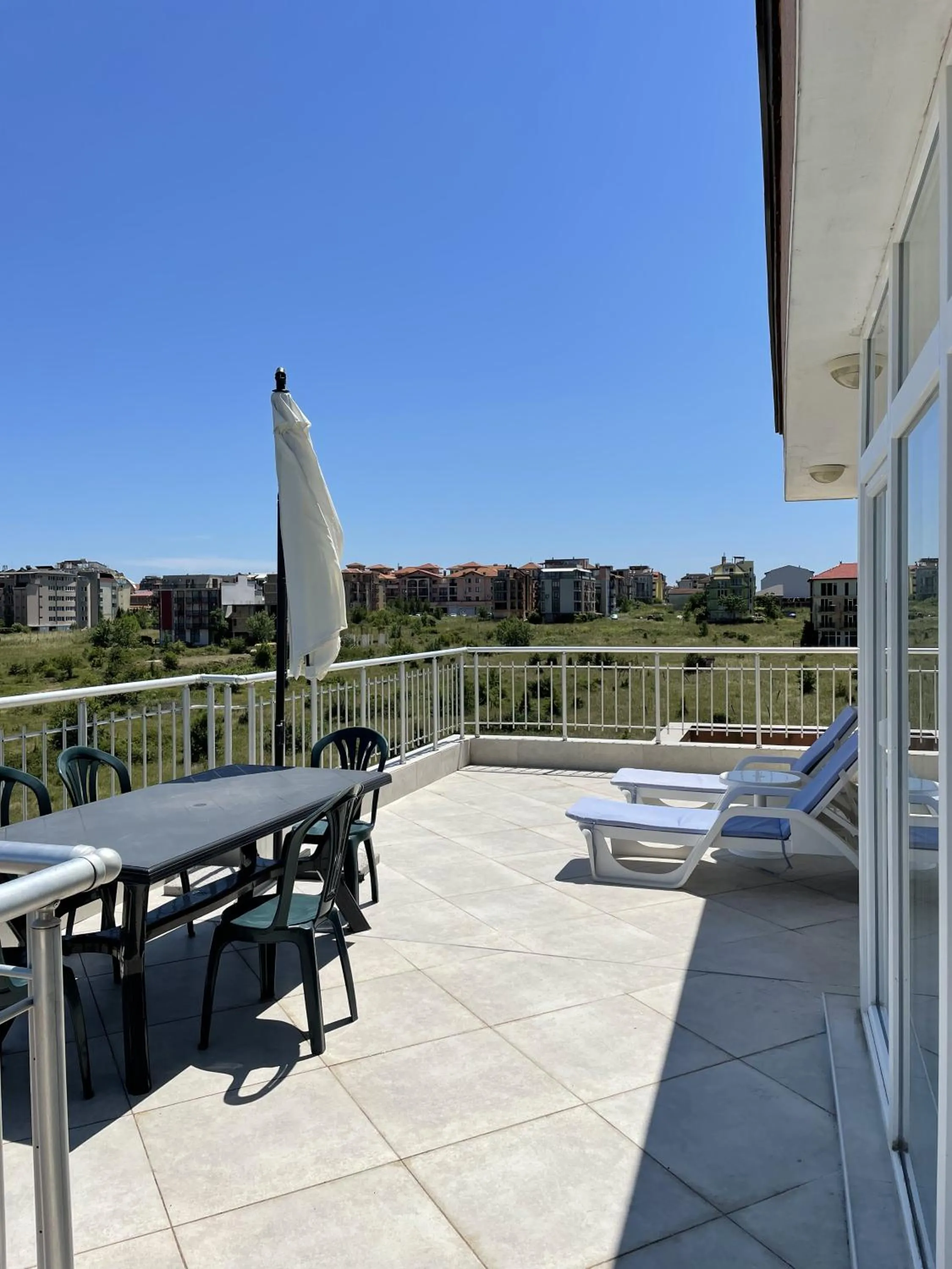Balcony/Terrace in Pearl Sunshine Appartments