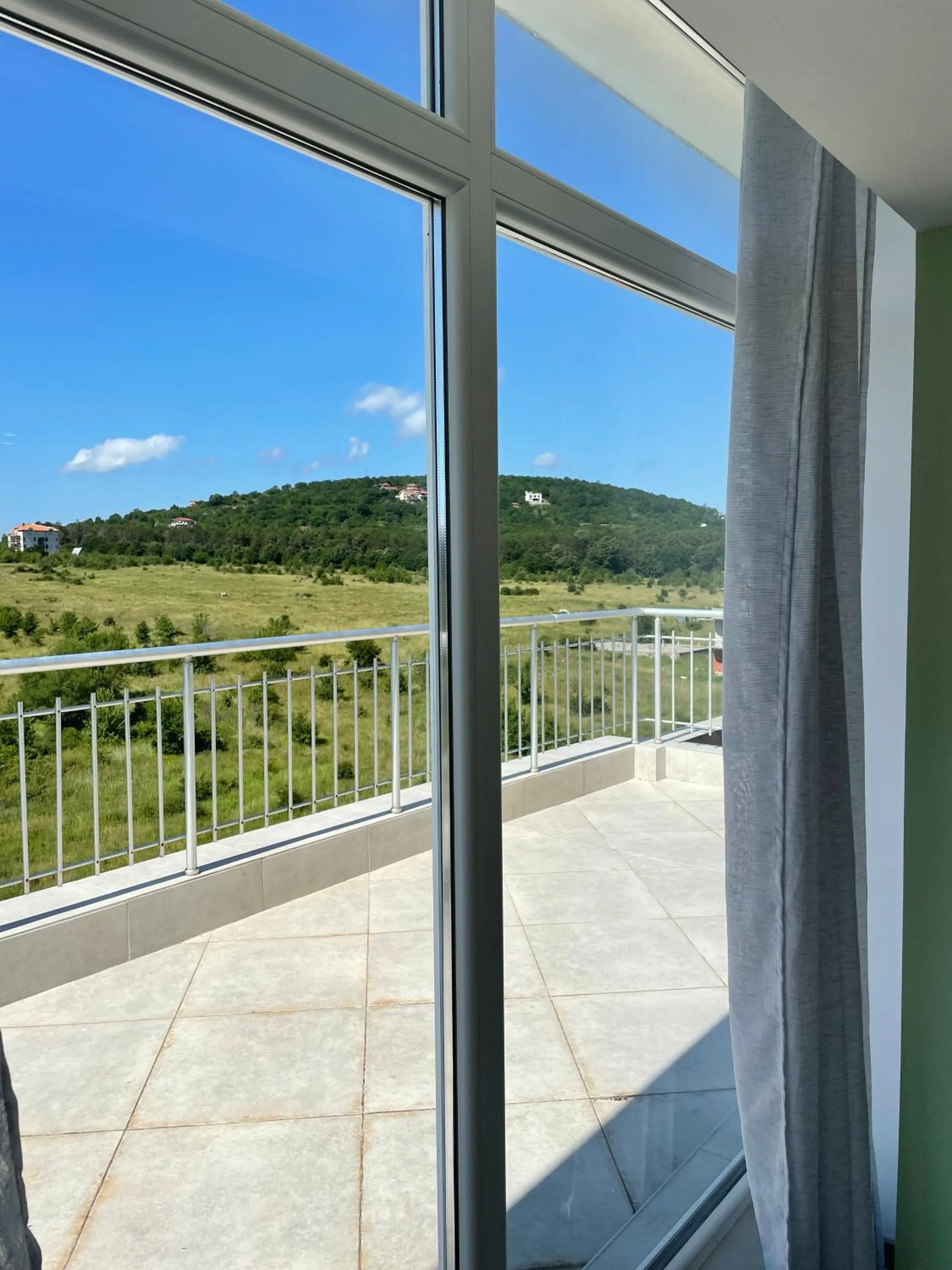 Mountain view in Pearl Sunshine Appartments