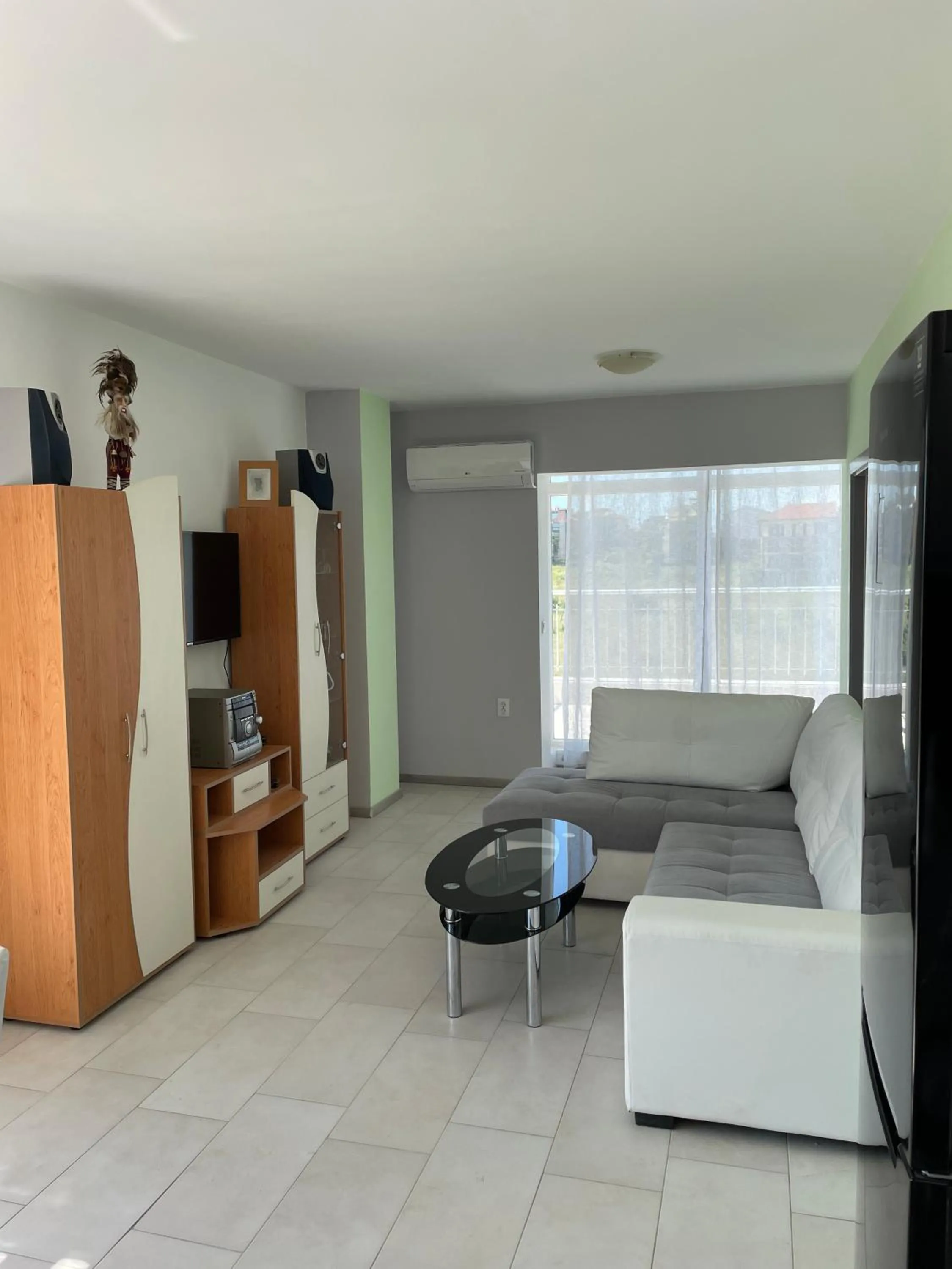 Living room in Pearl Sunshine Appartments