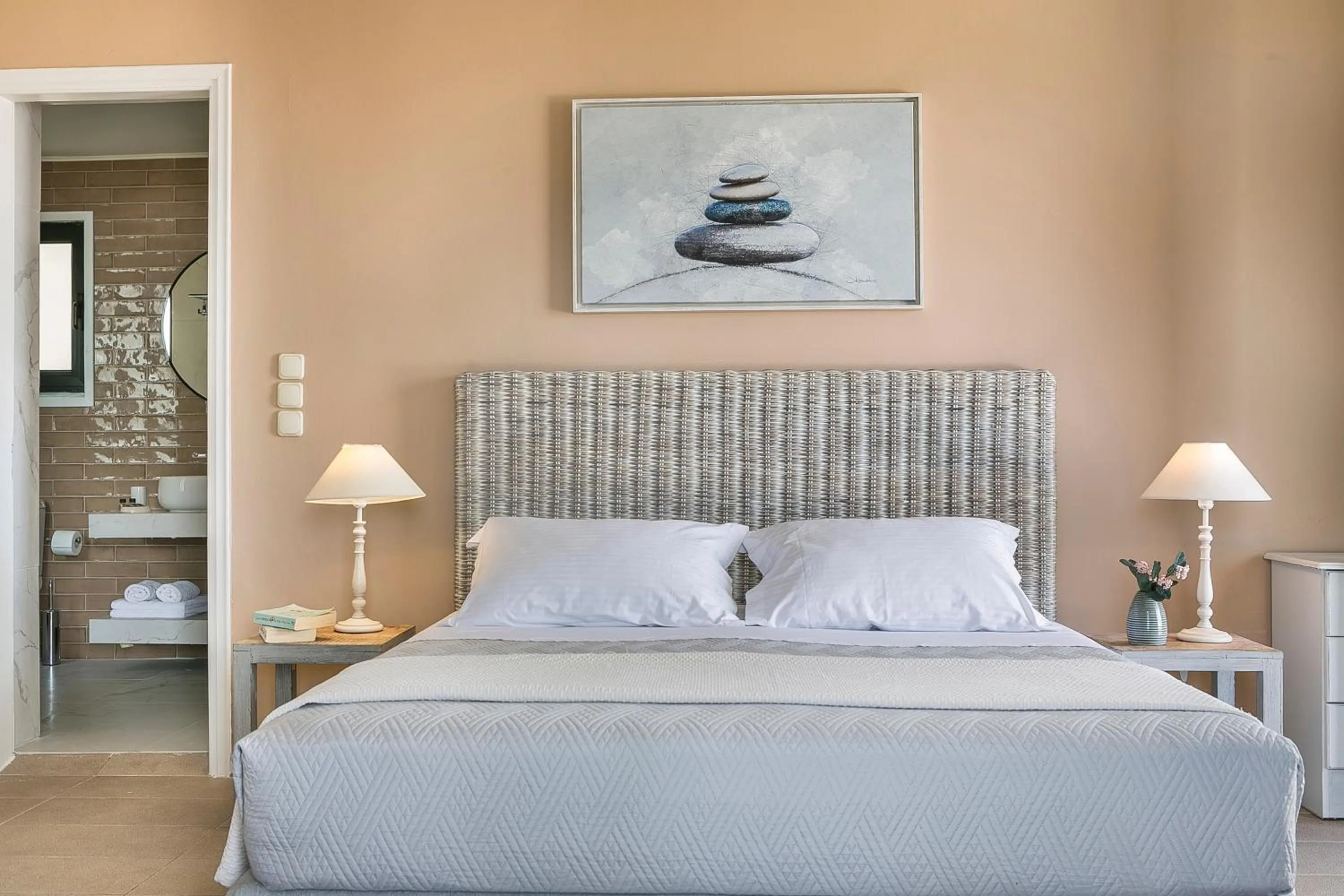 Martini Waterfront Suites