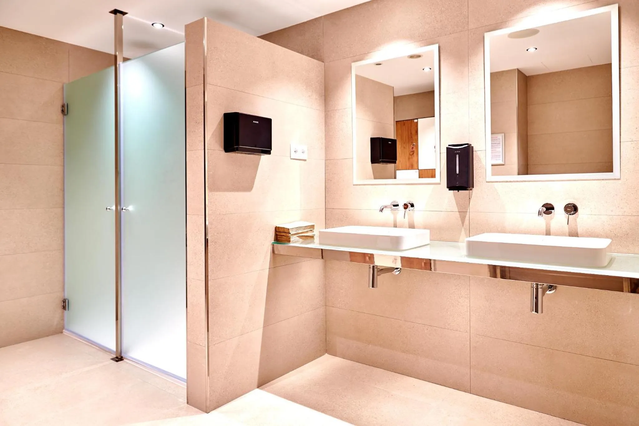 Shower in Apartamentos Ponent