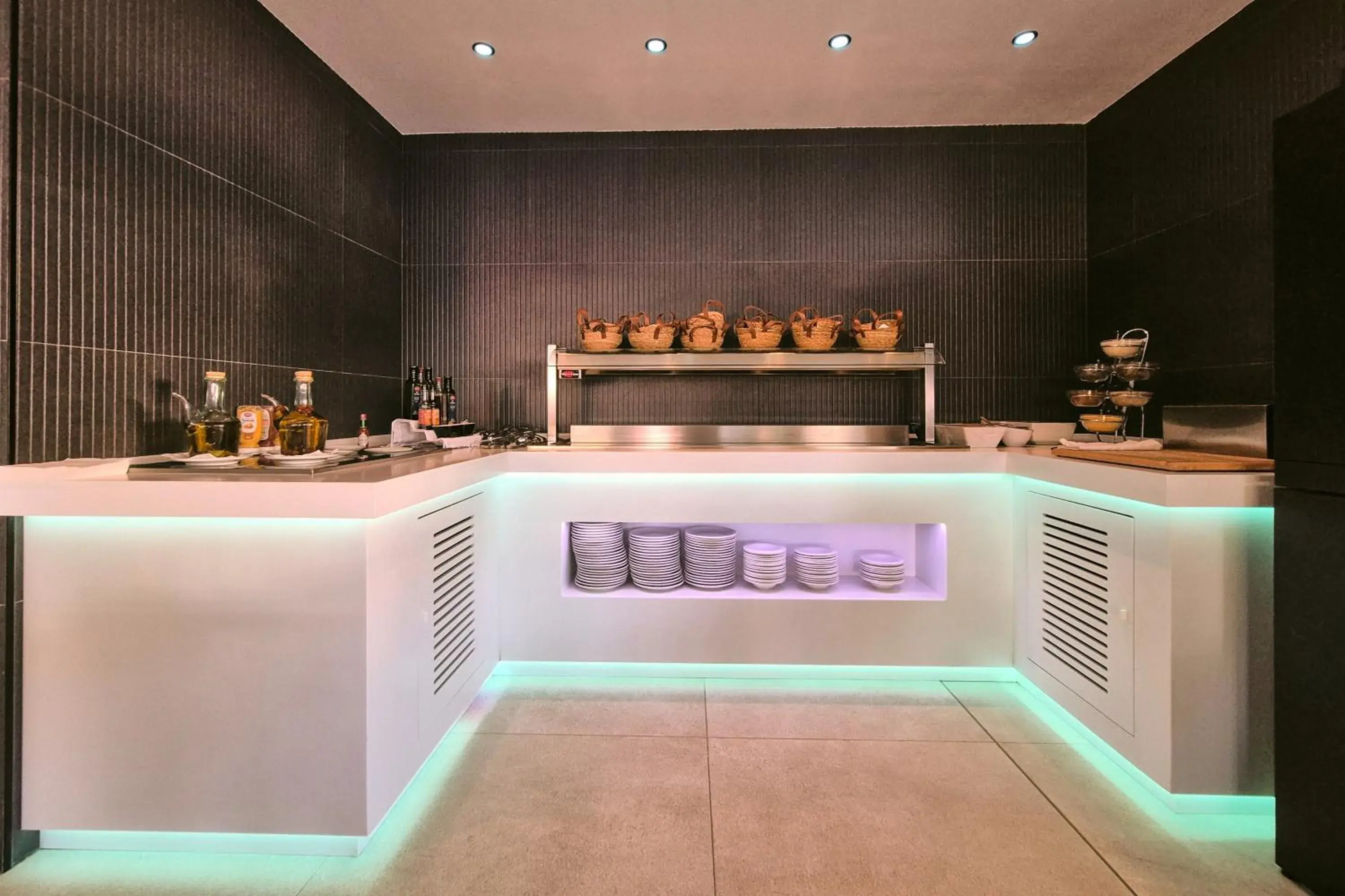 Restaurant/places to eat in Apartamentos Ponent Restaurant/places to eat in Apartamentos Ponent