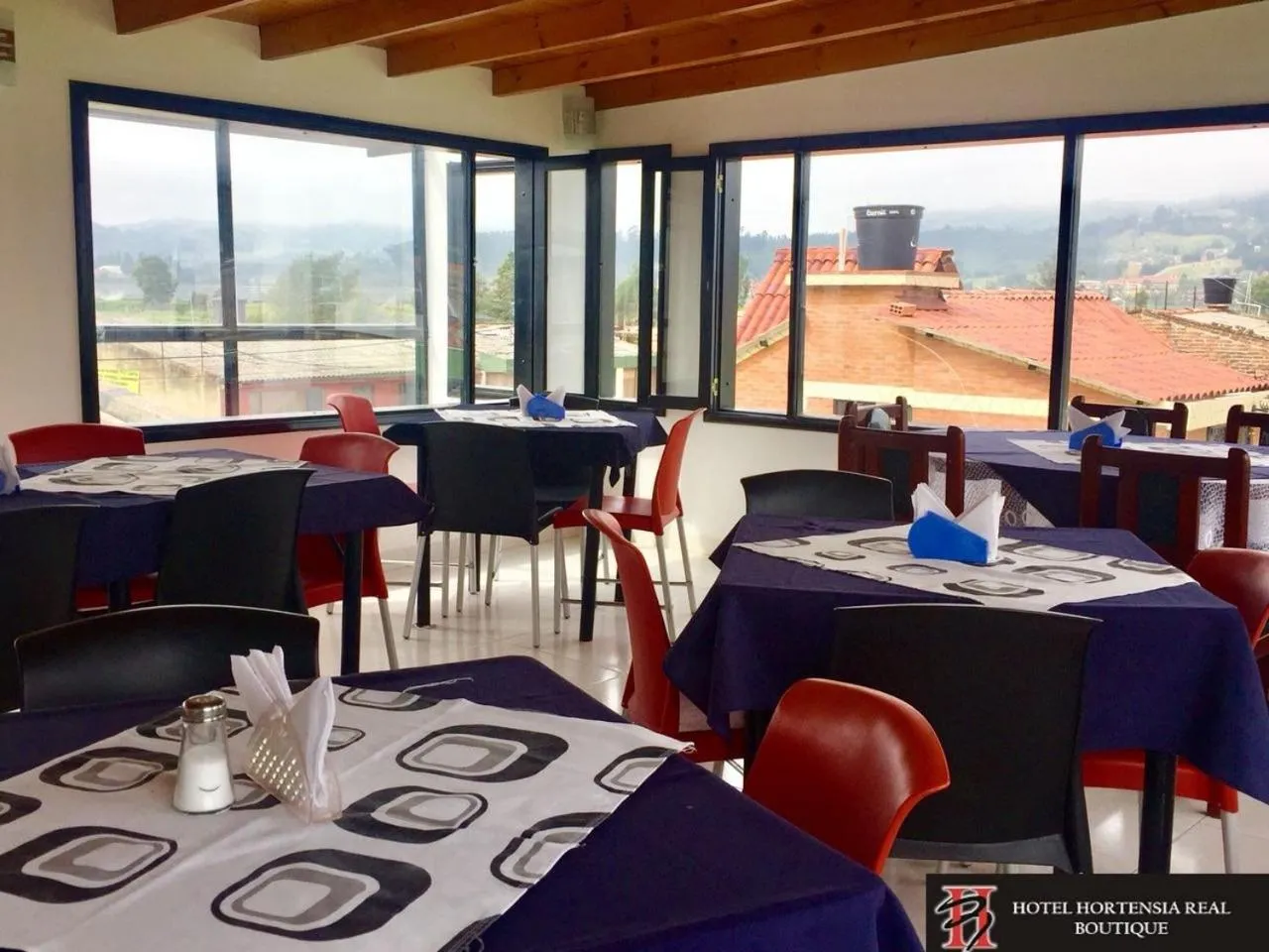 Property building in Hotel Hortensia Real