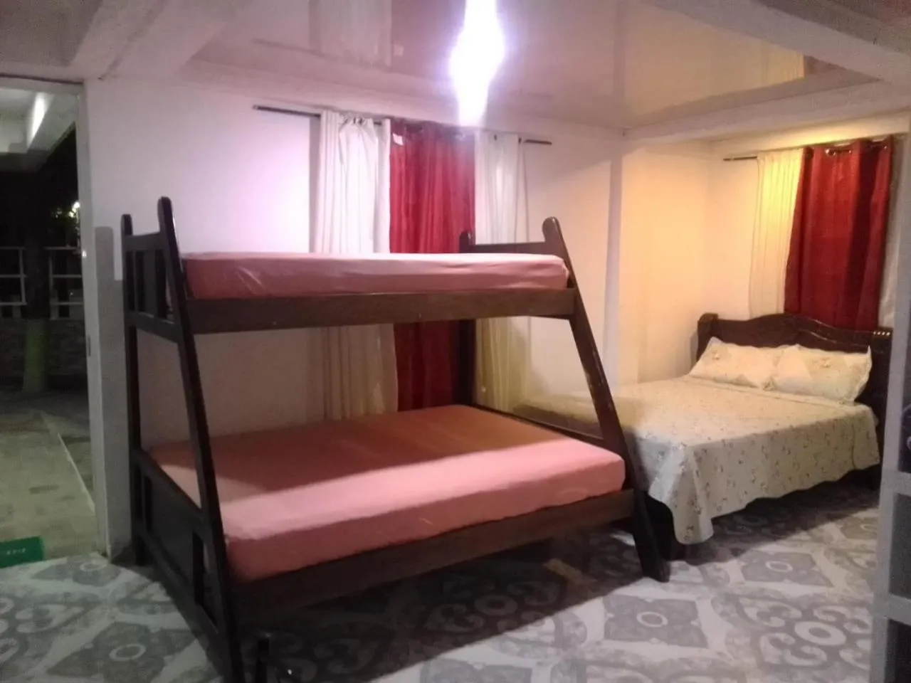Photo of the whole room, Bed in Posada for Living