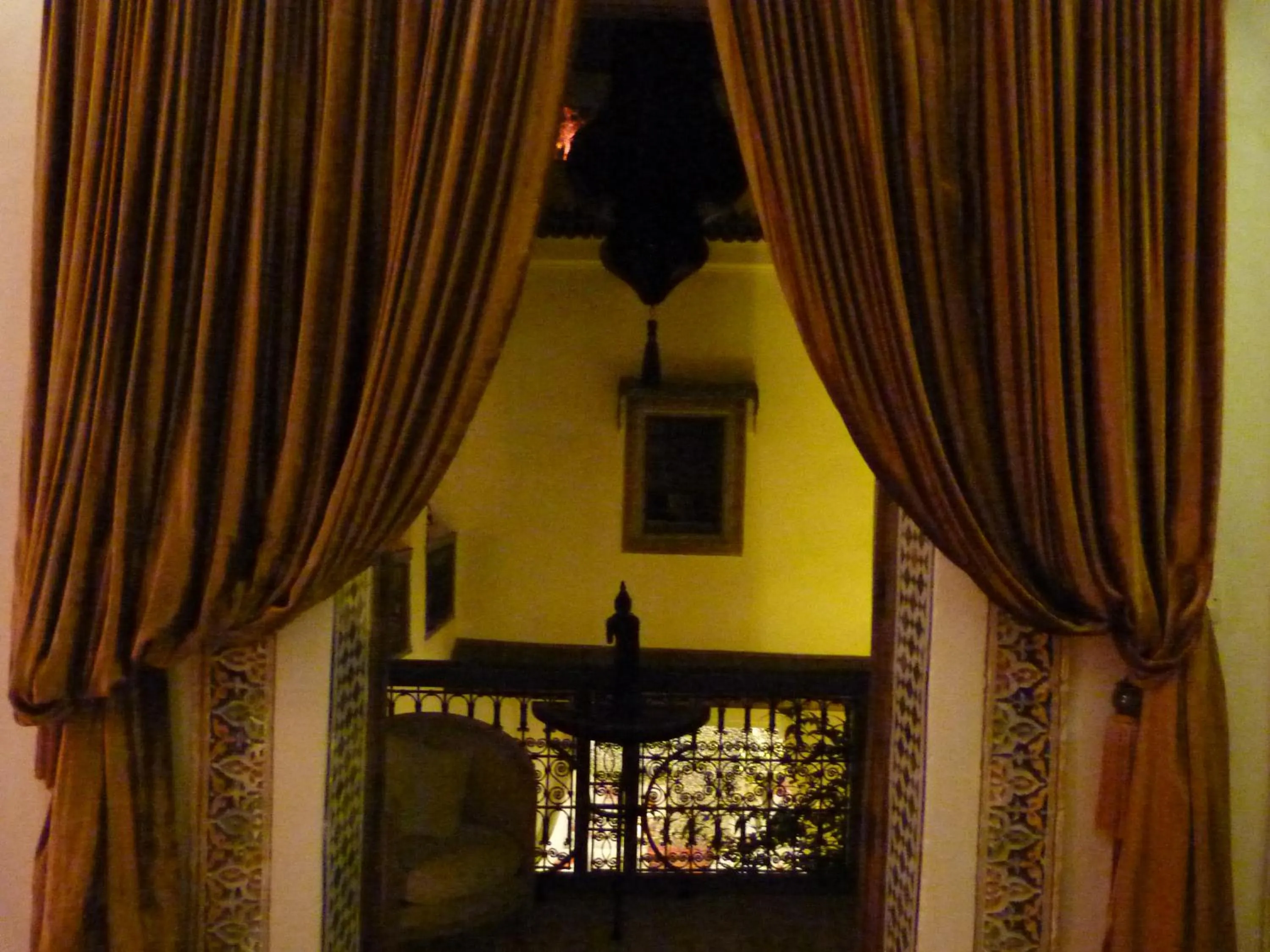 Decorative detail in Riad Dar Oulhoum