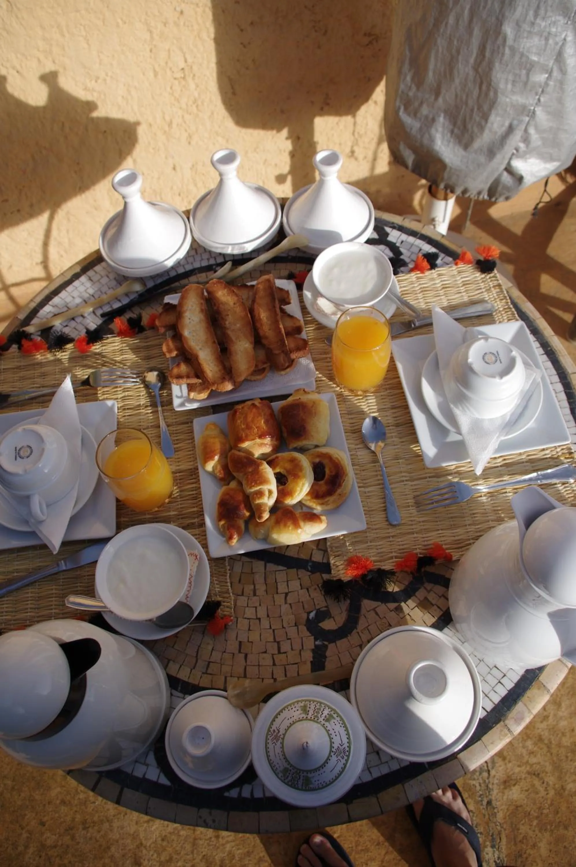 Breakfast in Riad Dar Oulhoum