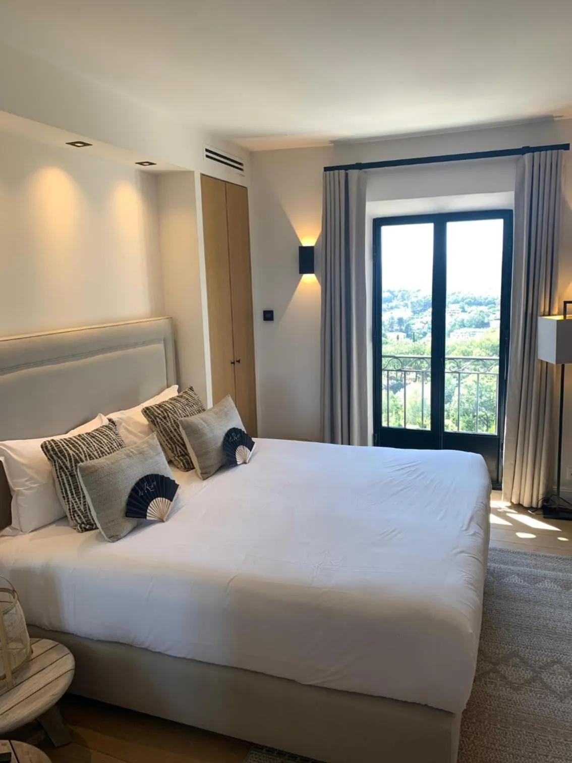 Bedroom, Bed in Mougins Luxury Retreats