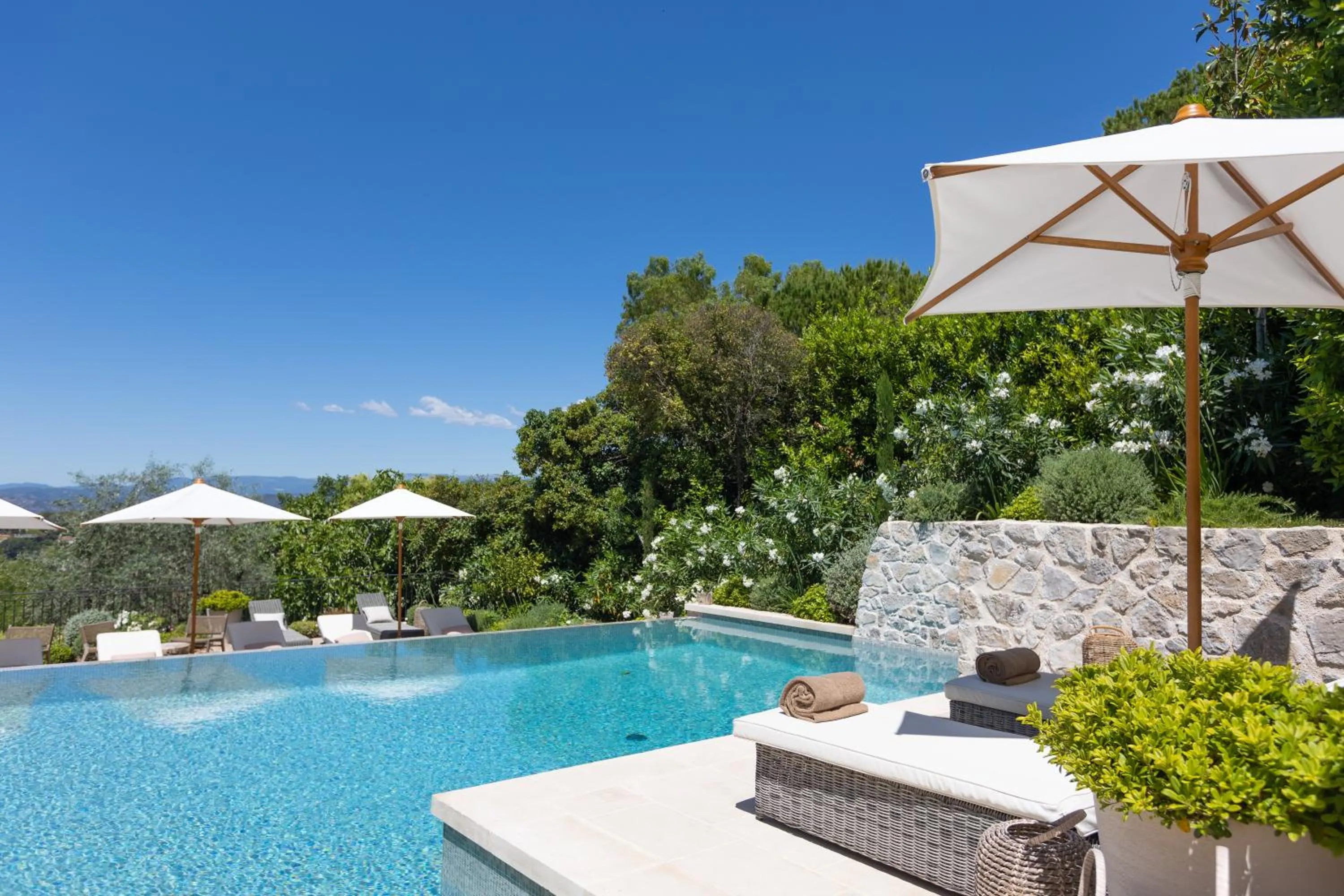 Swimming pool in Mougins Luxury Retreats