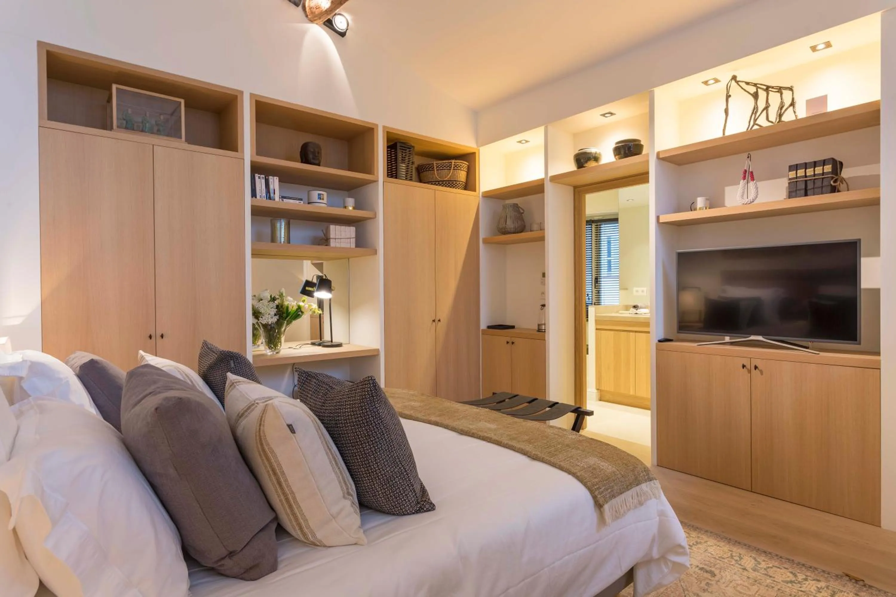 Bedroom in Mougins Luxury Retreats