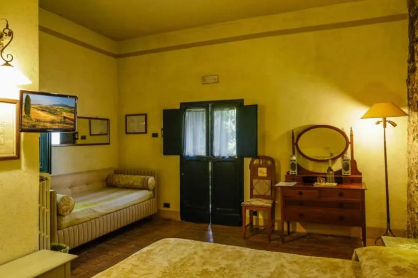 Photo of the whole room, Bed in Il Poggio di Teo