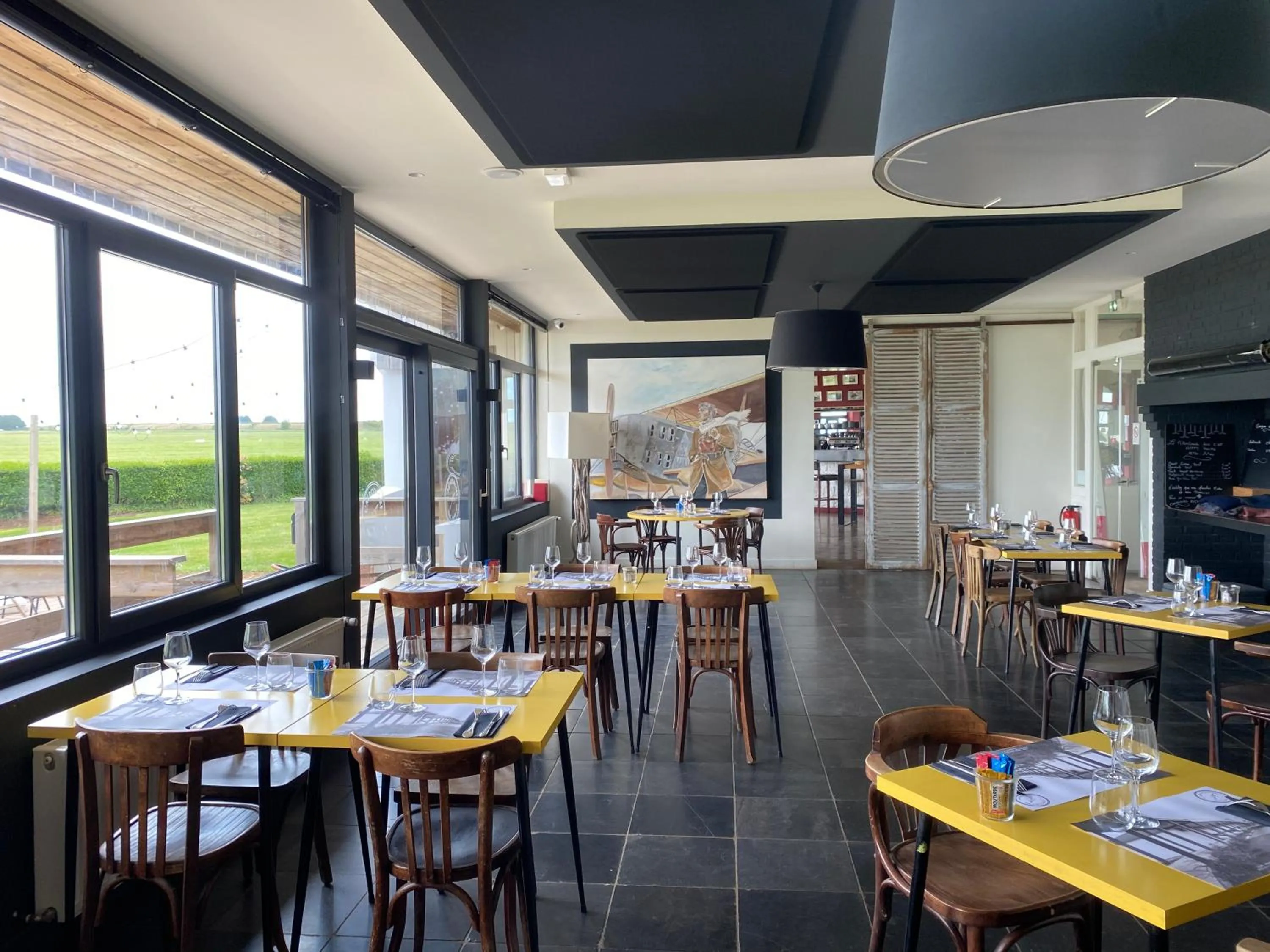 Logis Hôtel & Restaurant de l'Aérodrome de la Baie de Somme