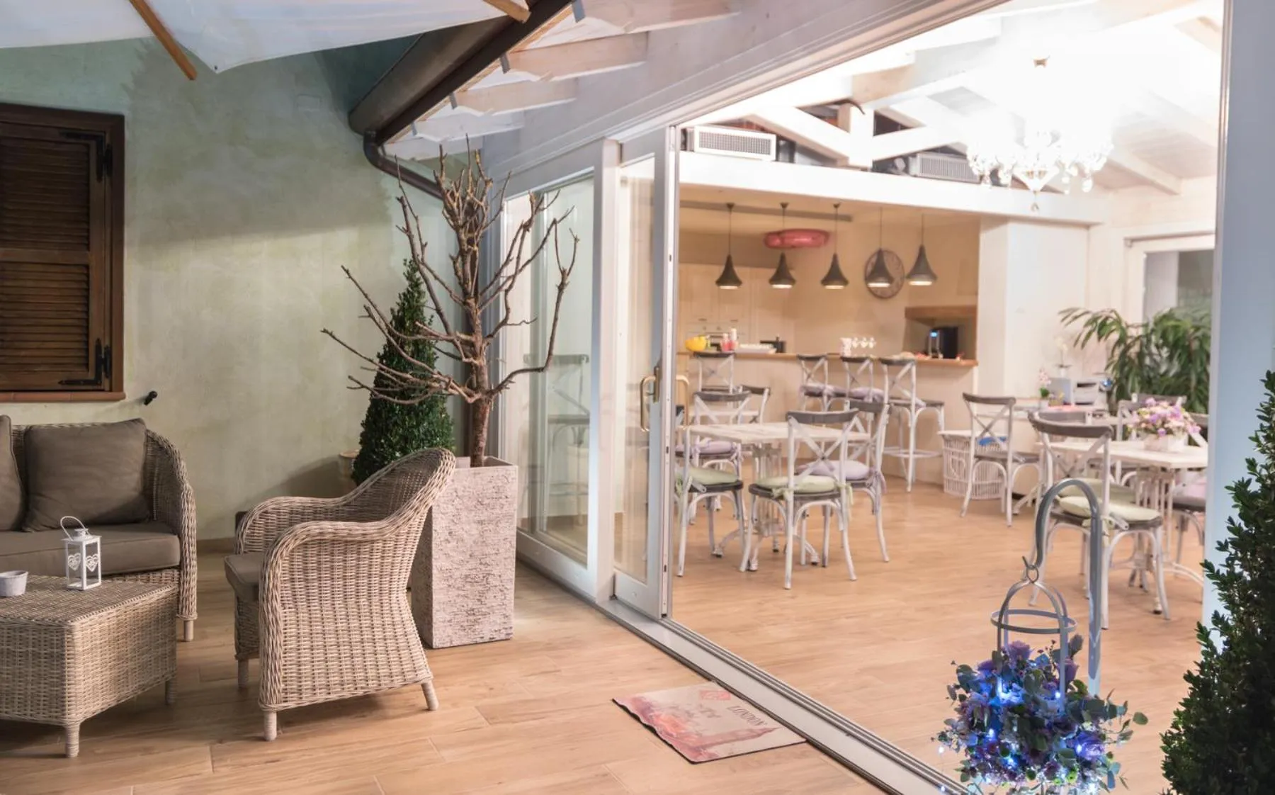 Communal lounge/ TV room in Il Giardino degli Angeli