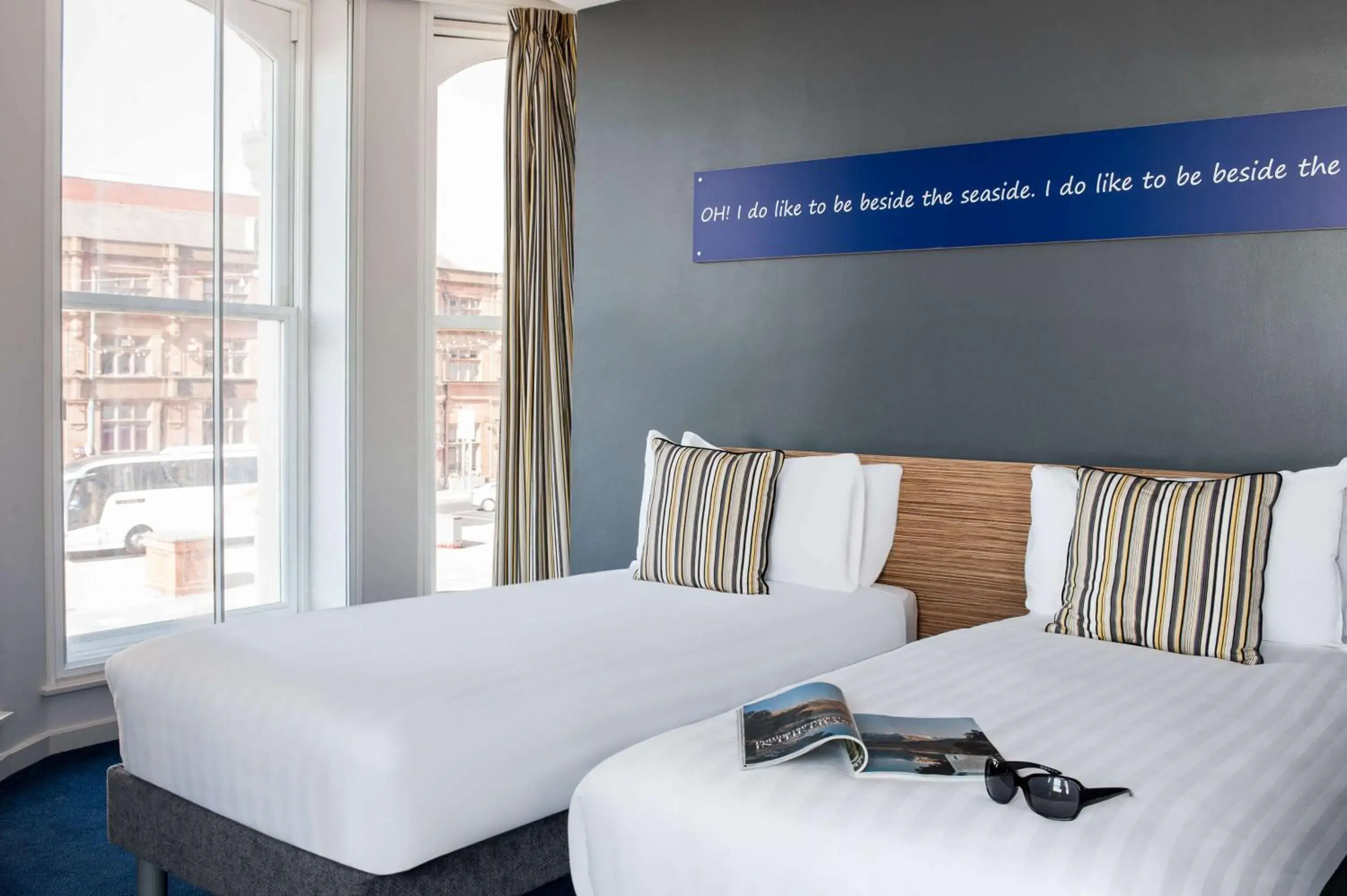 Standard Twin Room in Forshaws Hotel - Blackpool Standard Twin Room in Forshaws Hotel - Blackpool