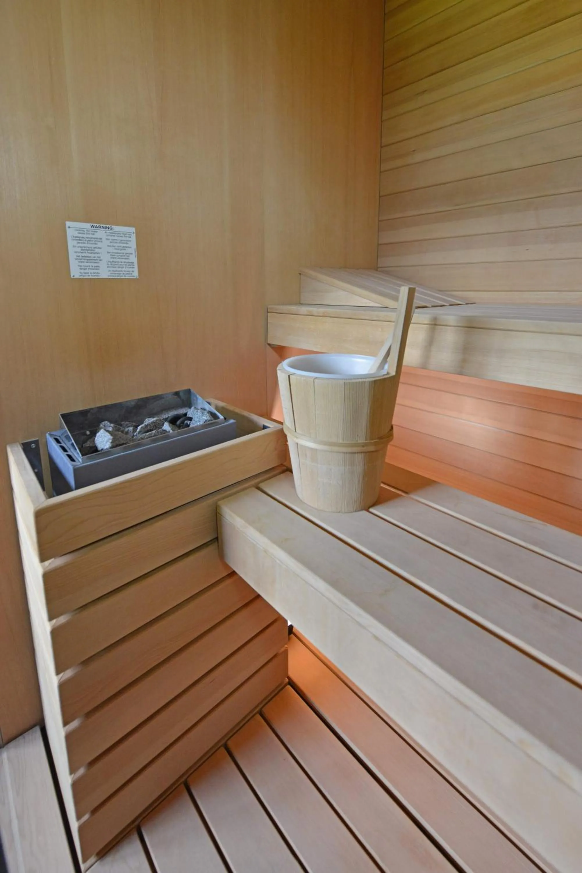 Spa and wellness centre/facilities in Hotel Le Petit Abri