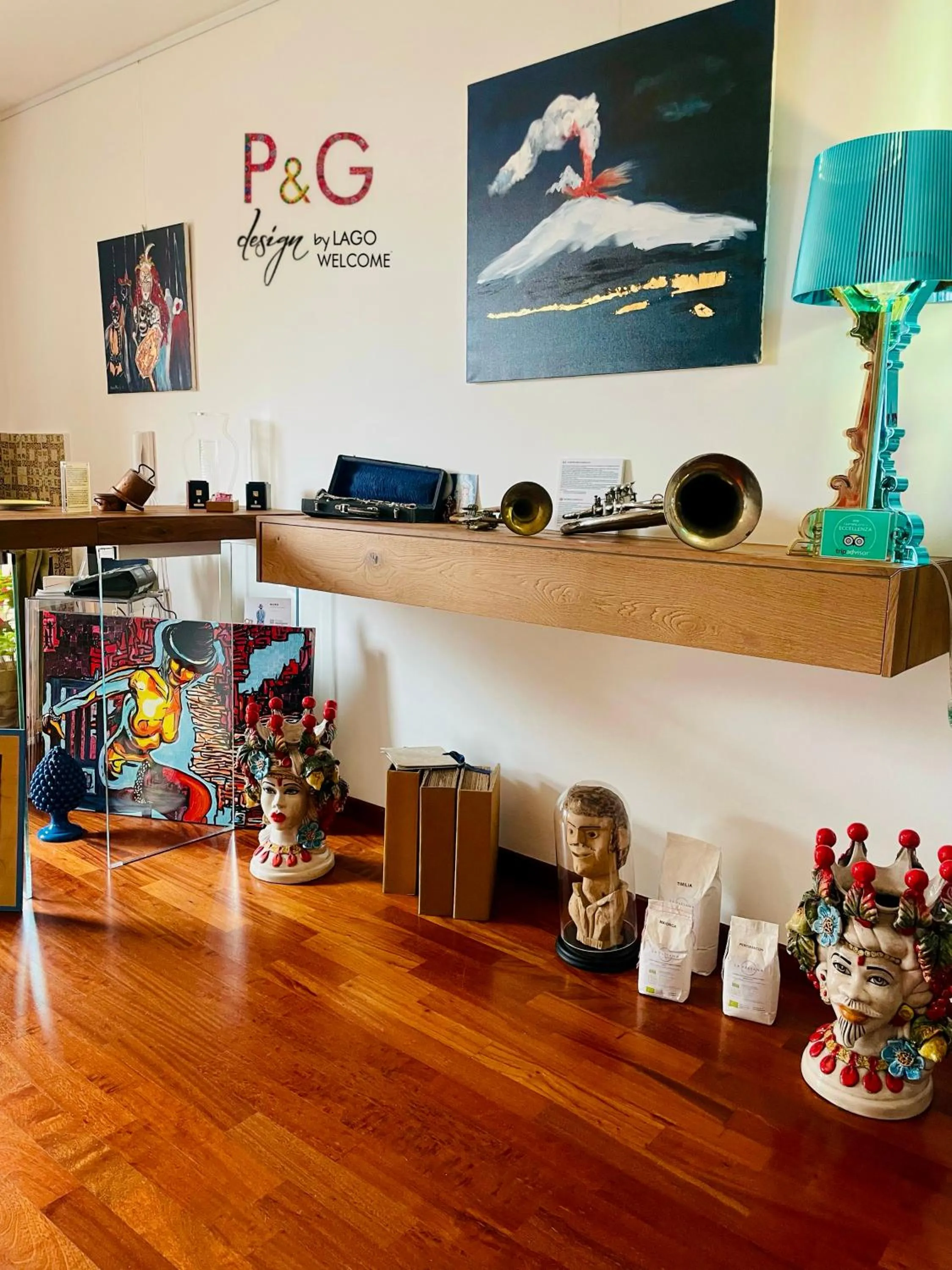 Decorative detail in P&G design by Lago Welcome Enna