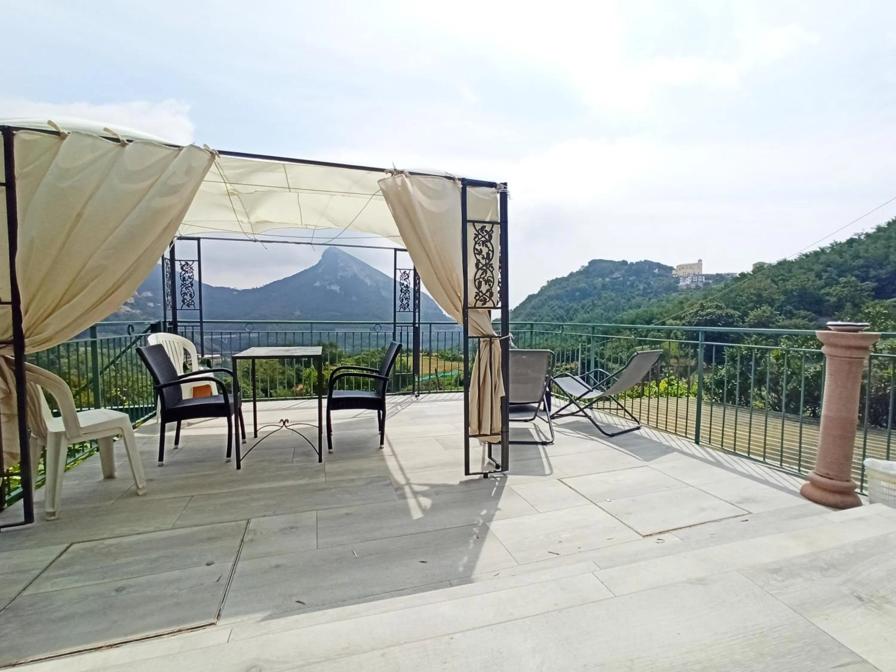 Property building in La Roccia Incantata Amalfi Coast