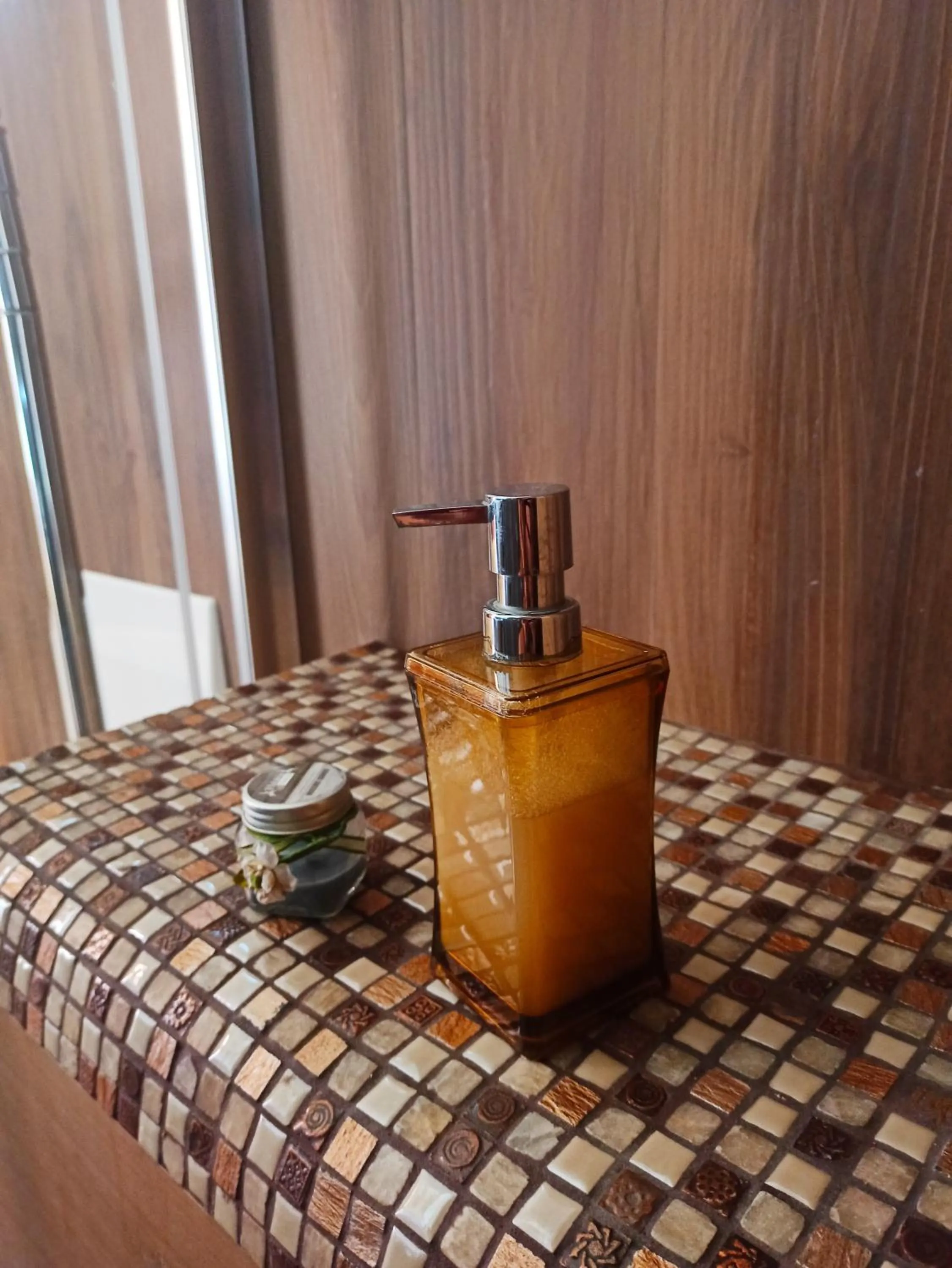 Shower in La Roccia Incantata Amalfi Coast