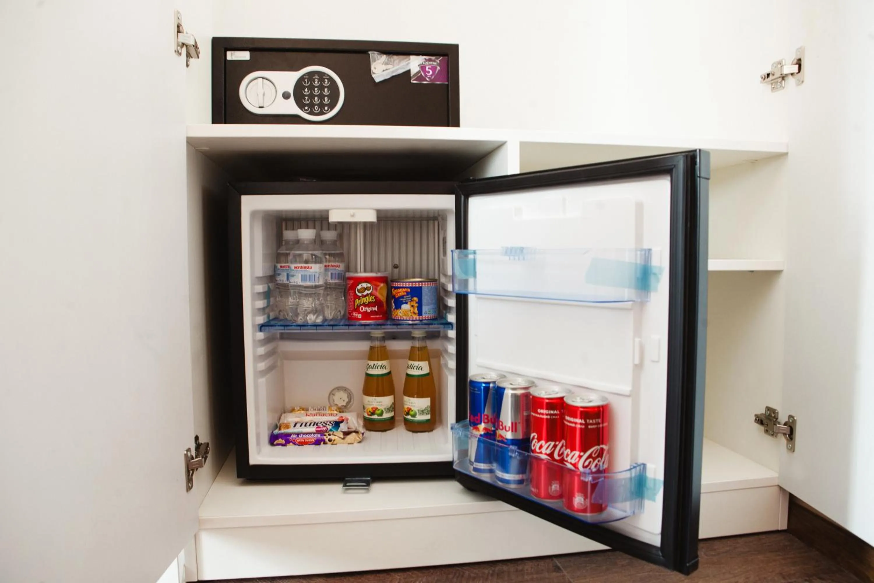 Food and drinks in Live.Here.Hotel