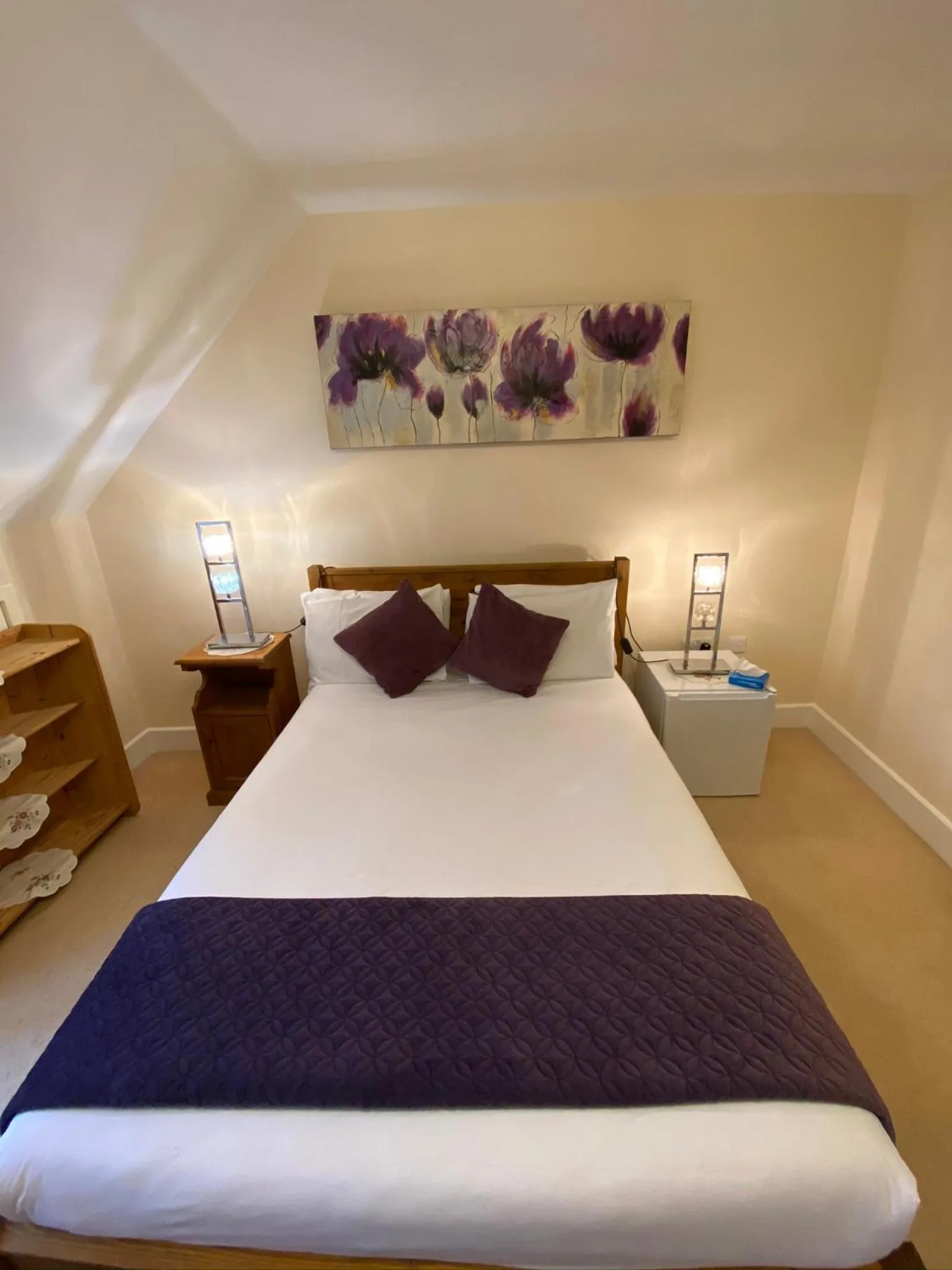 Bedroom, Bed in Turi House