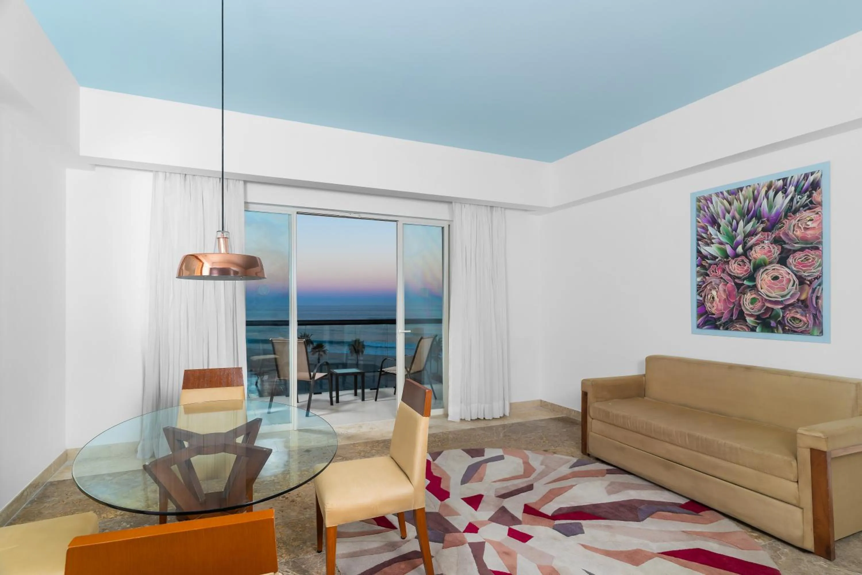 Altitude by Krystal Grand Los Cabos - All Inclusive