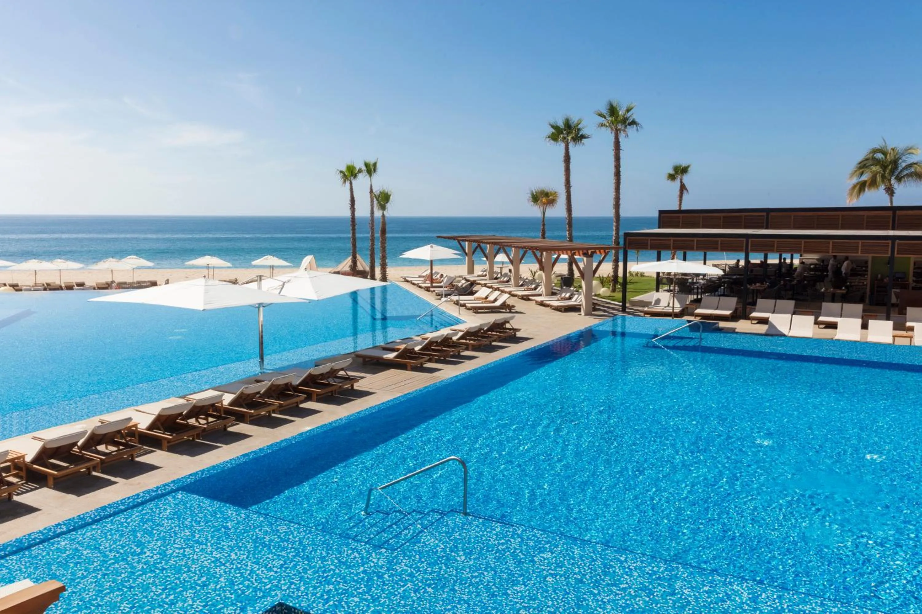 Swimming pool in Altitude by Krystal Grand Los Cabos - All Inclusive