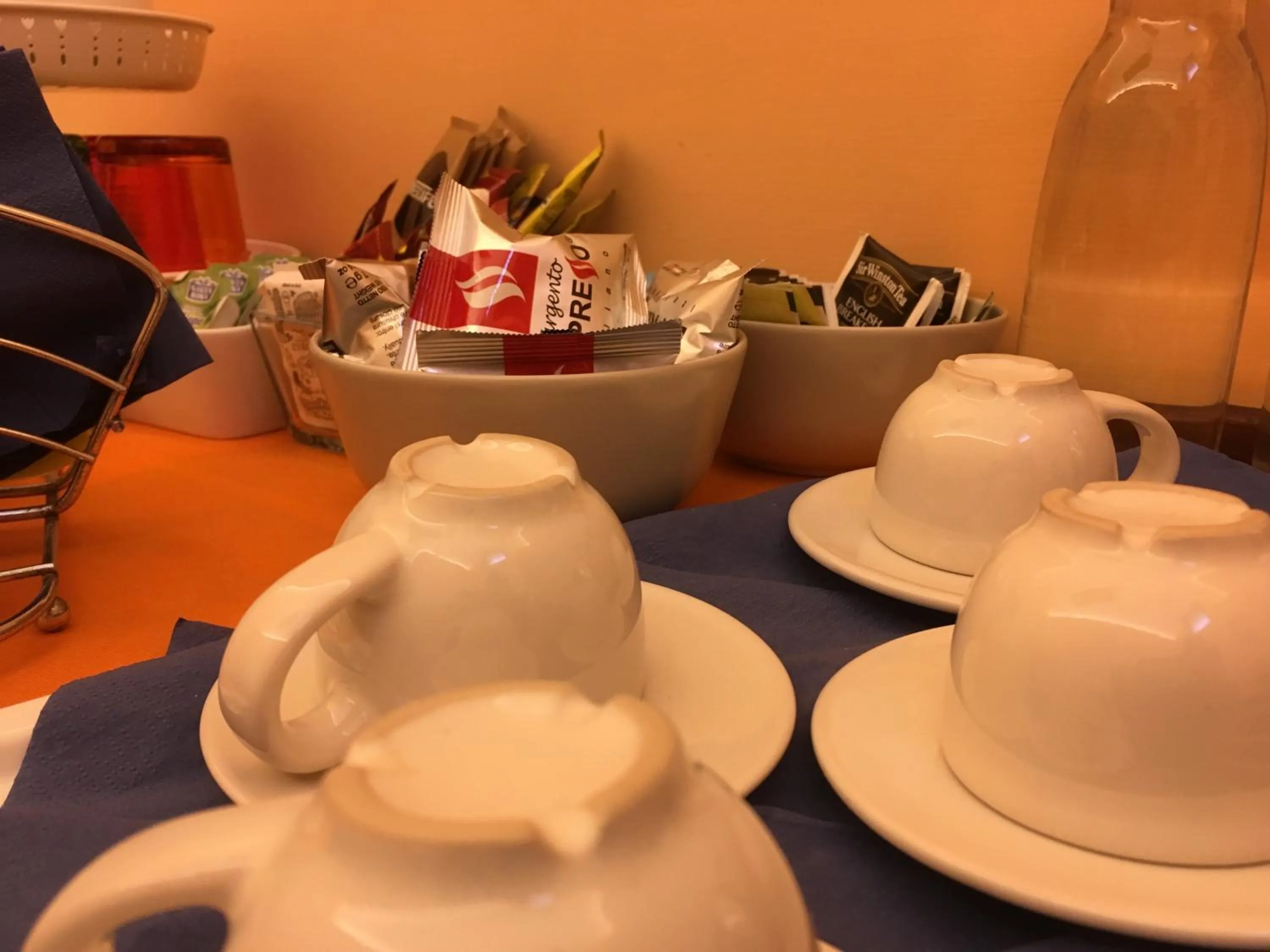 Buffet breakfast in Residenza Viviani