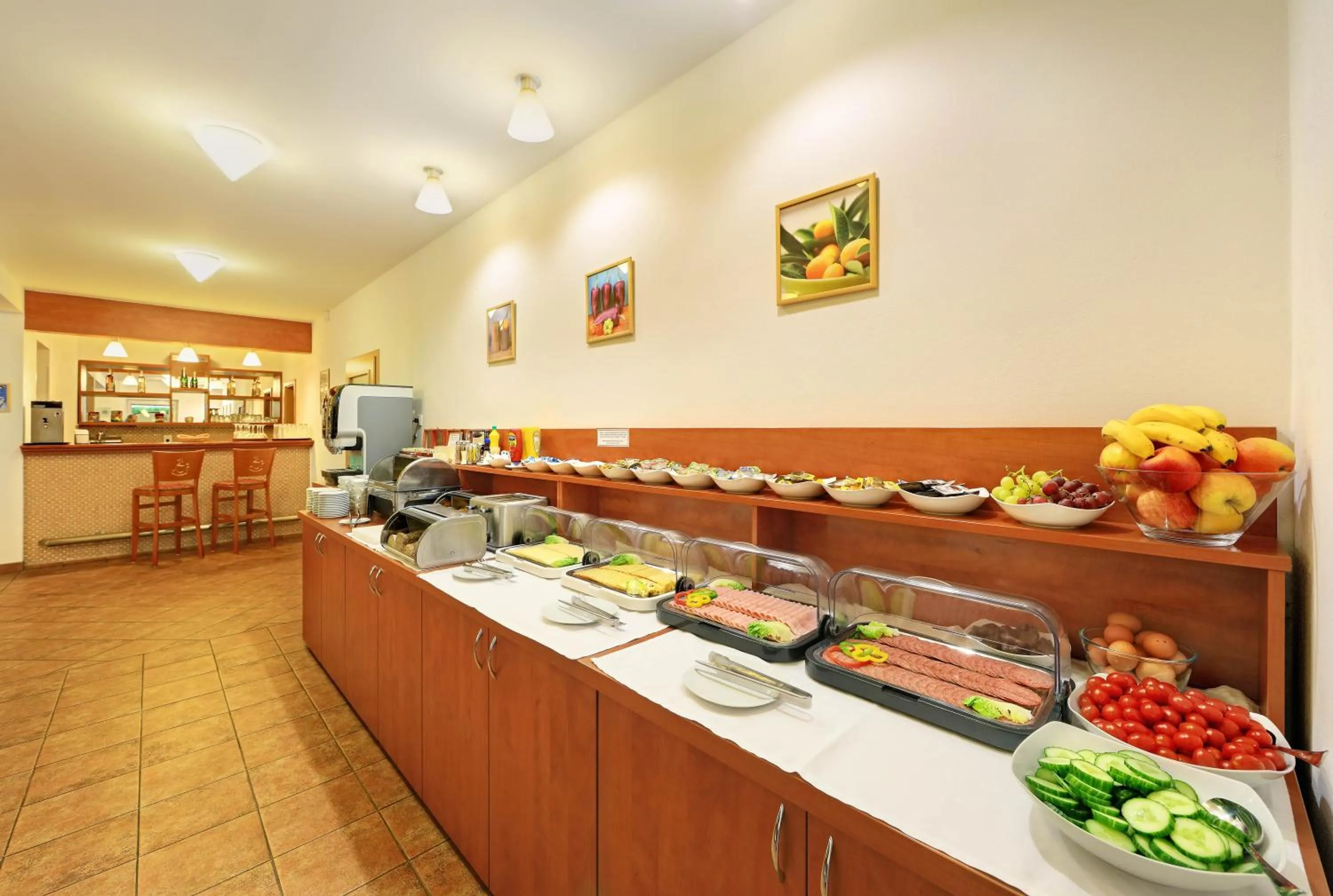 Buffet breakfast in Penzion Krumlov - Massage studio